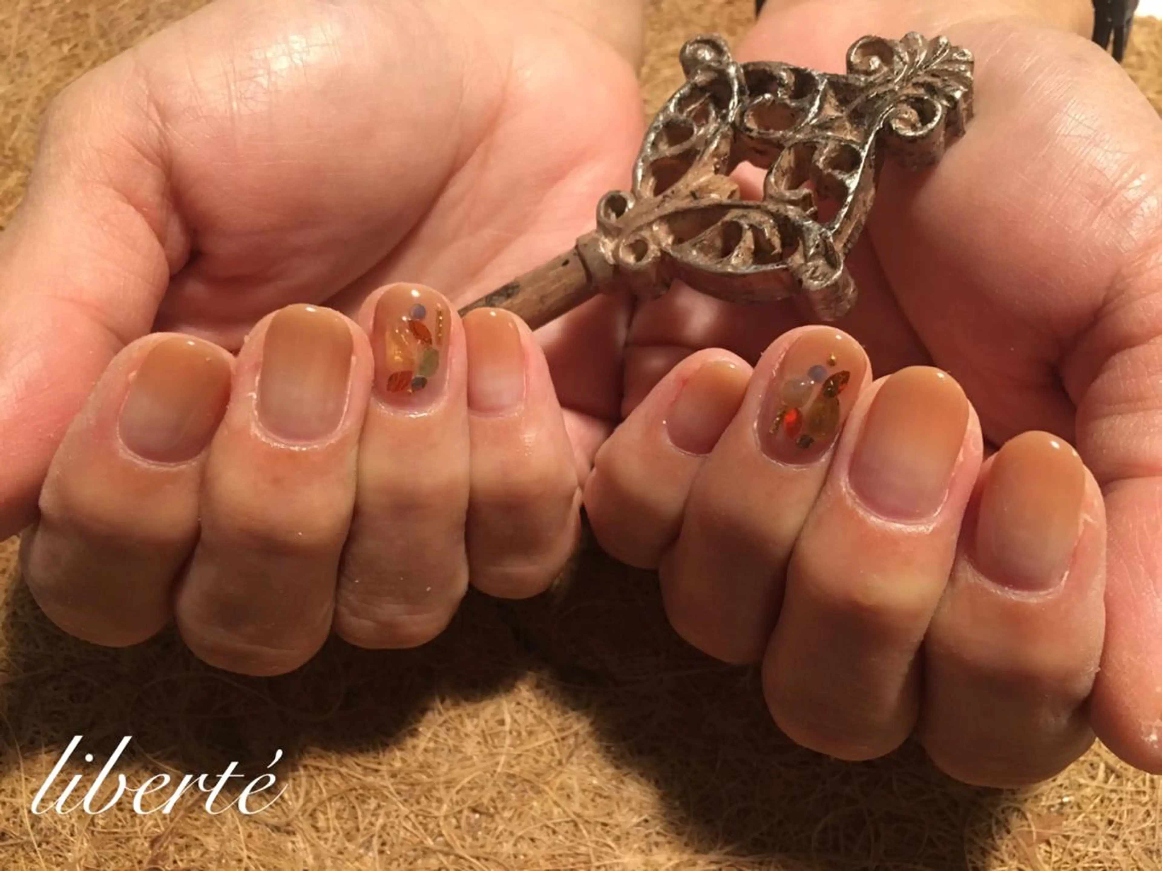 ネイル liberté (リベルテ)のネイルデザイン