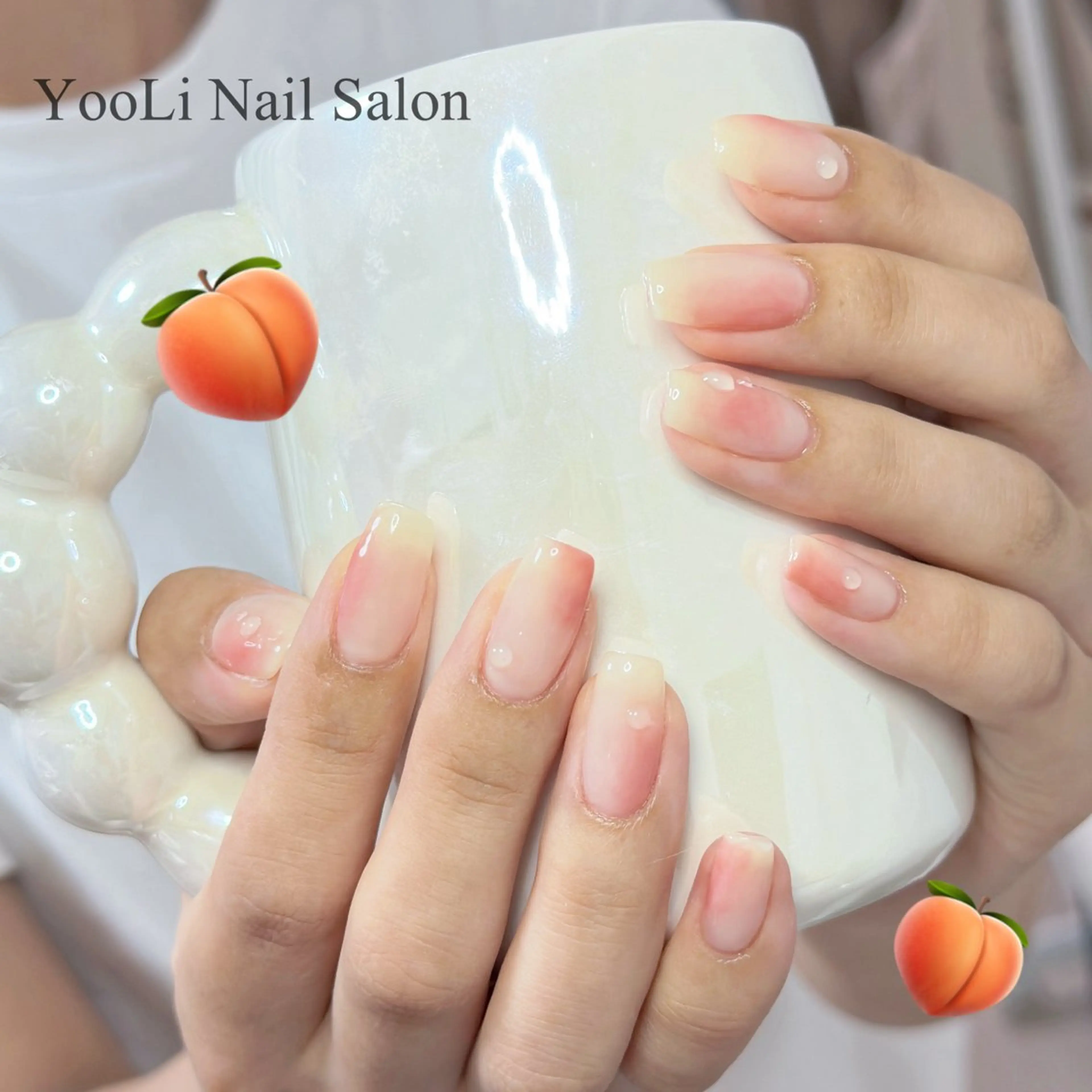 ネイル オーロラネイル チークネイル フレンチネイル ガラスフレンチ グラデーション 🎀 あやのネイルデザイン