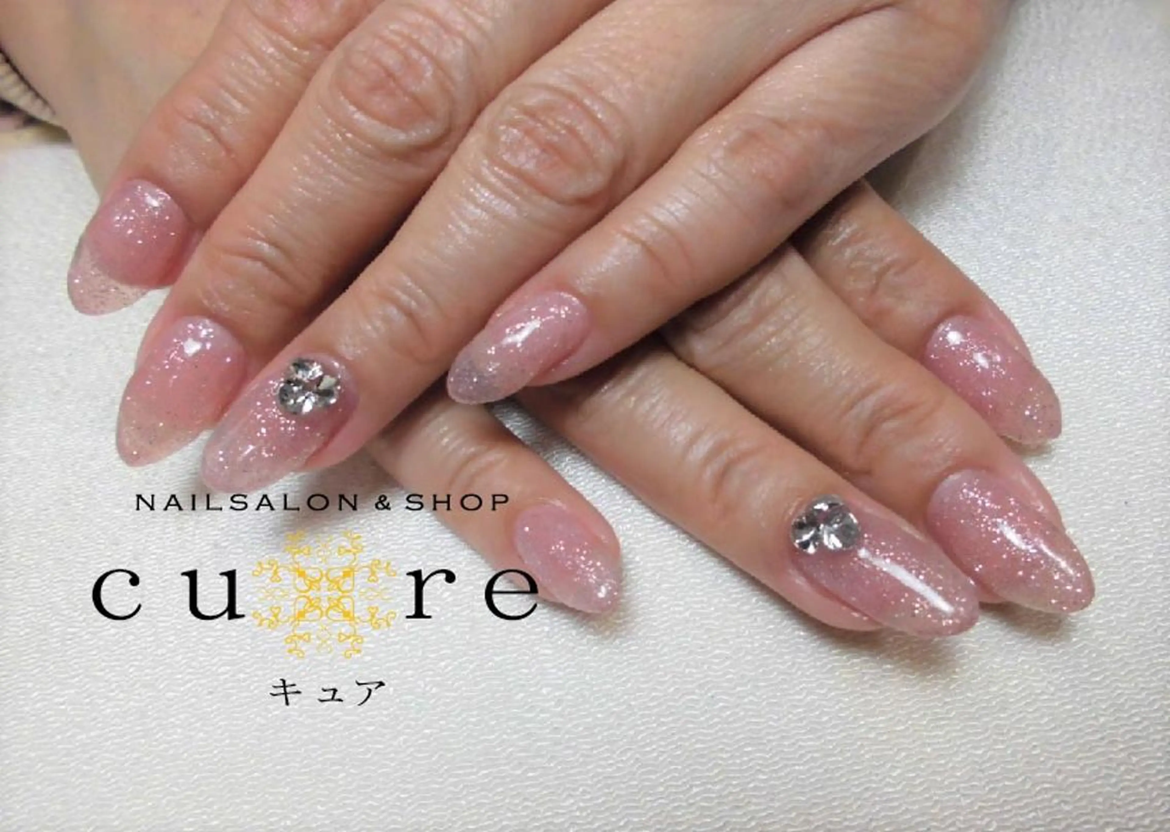 ミディアム ネイル ネイルサロン Cureのネイルデザイン