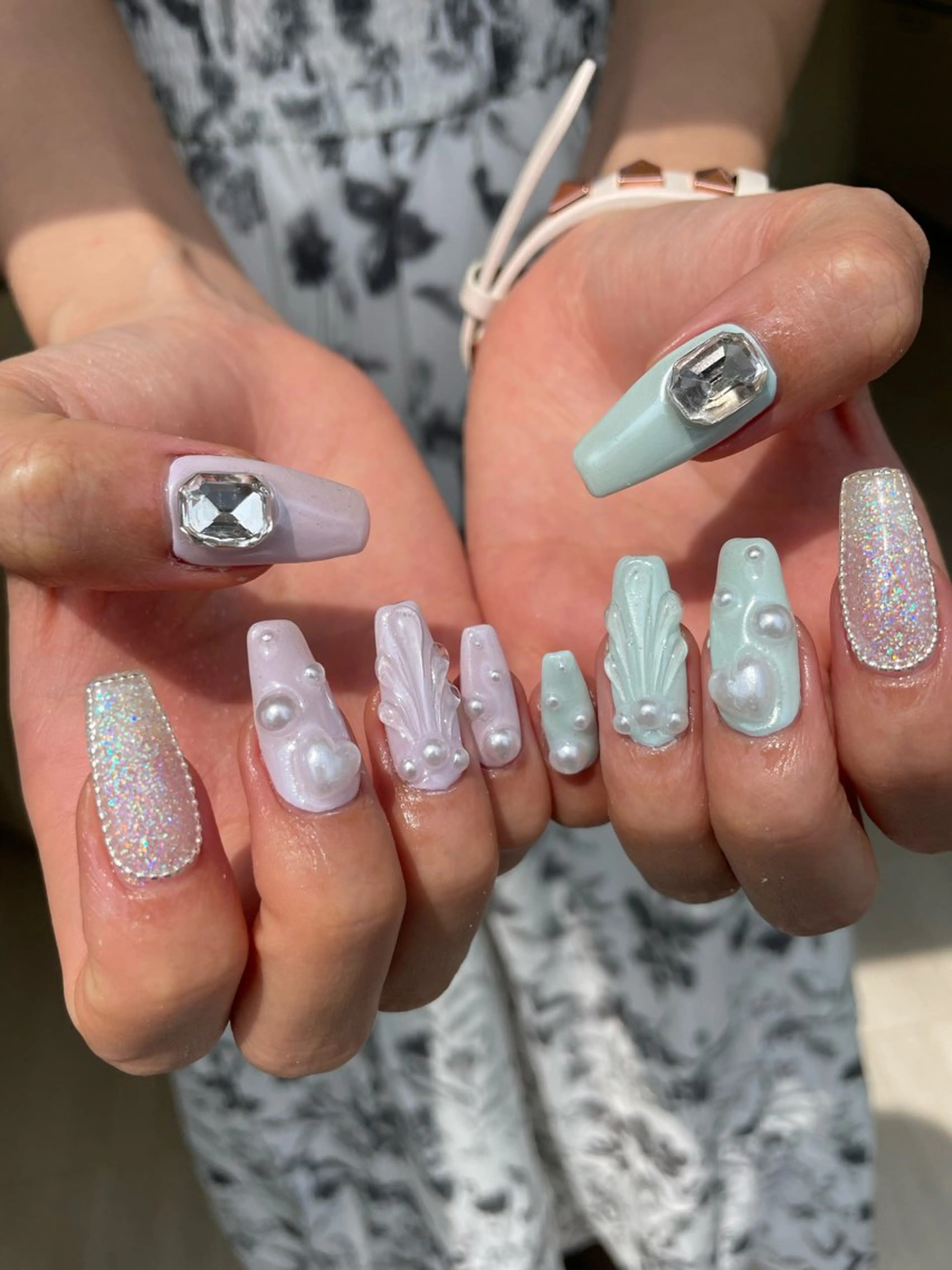 ネイル ハンドネイル Hisaka Mikiのネイルデザイン