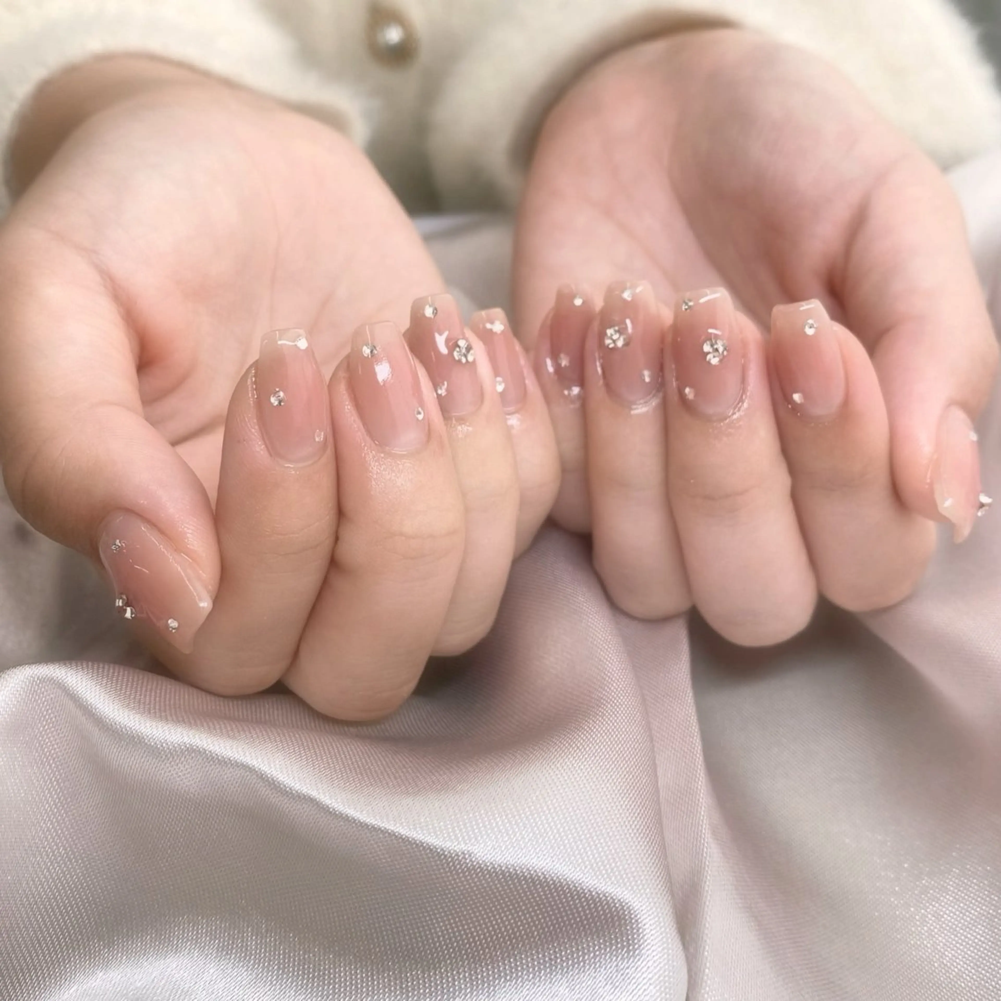 ネイル 【LILY】 ainaのネイルデザイン