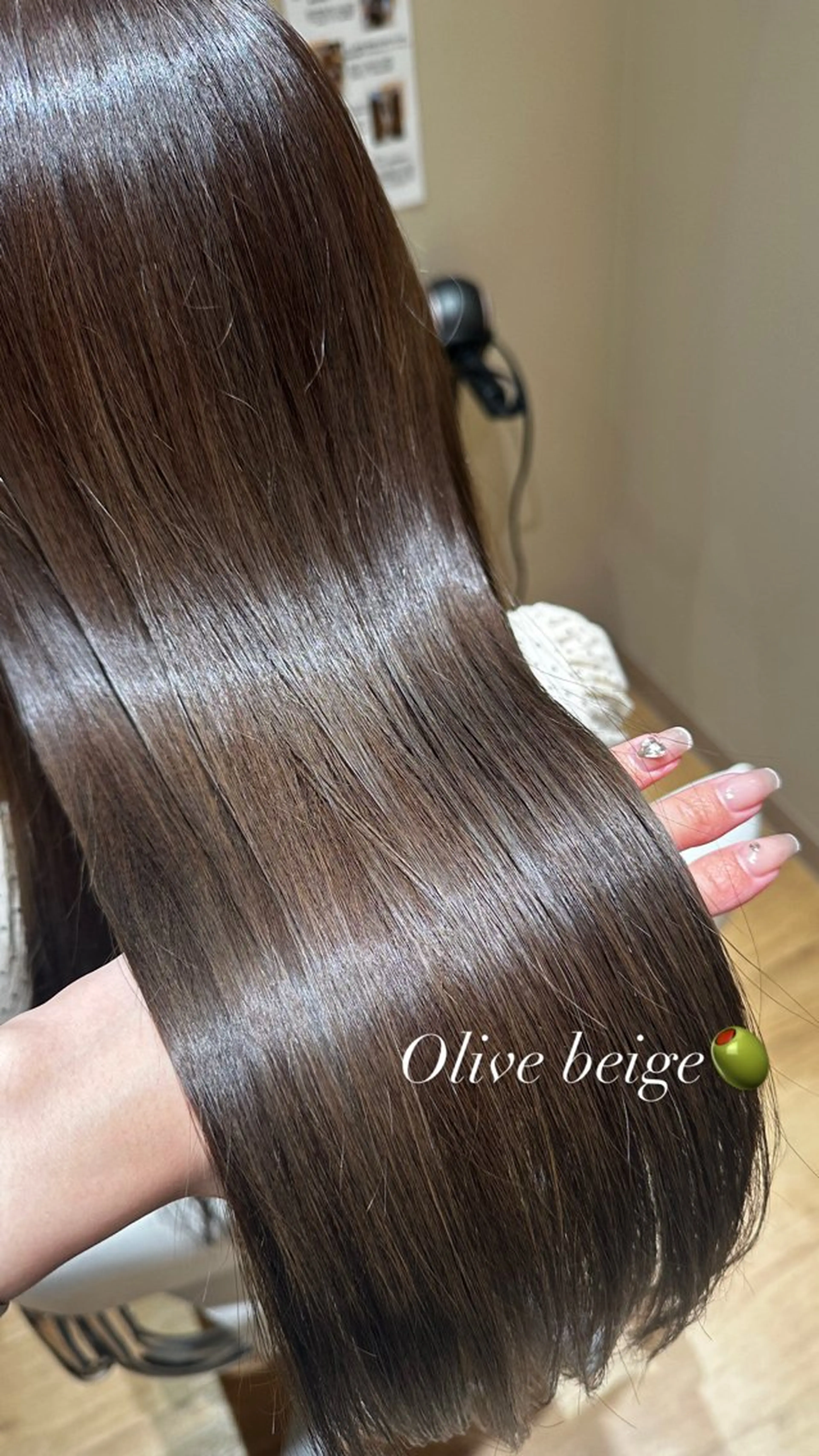 ロング カラー ブリーチ ダブルカラー ヘアカラー トリートメント Minori🤎 ナチュラル韓国ヘアのヘアスタイル