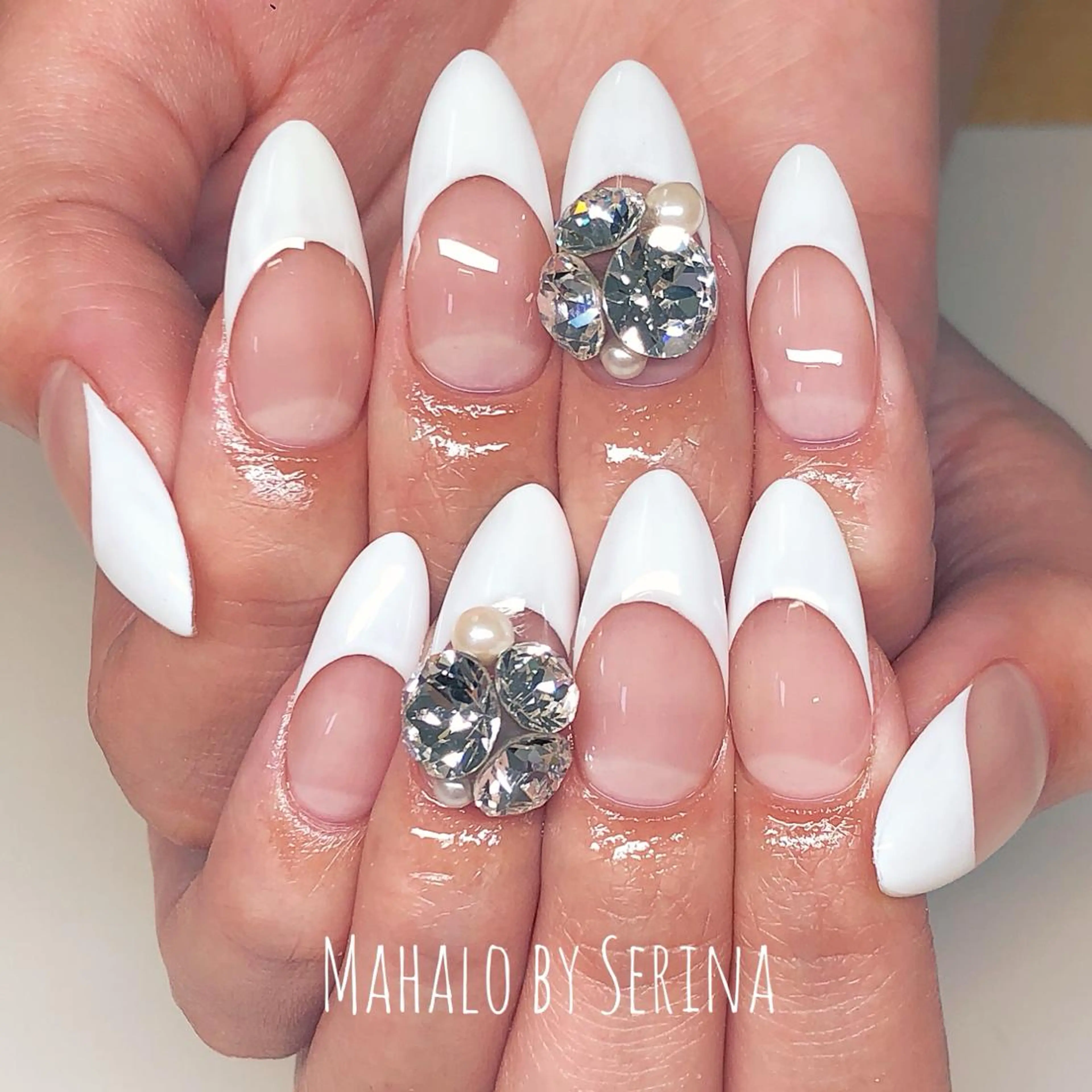 ミディアム カラー ネイル SUNNY BAE. SERINAのネイルデザイン