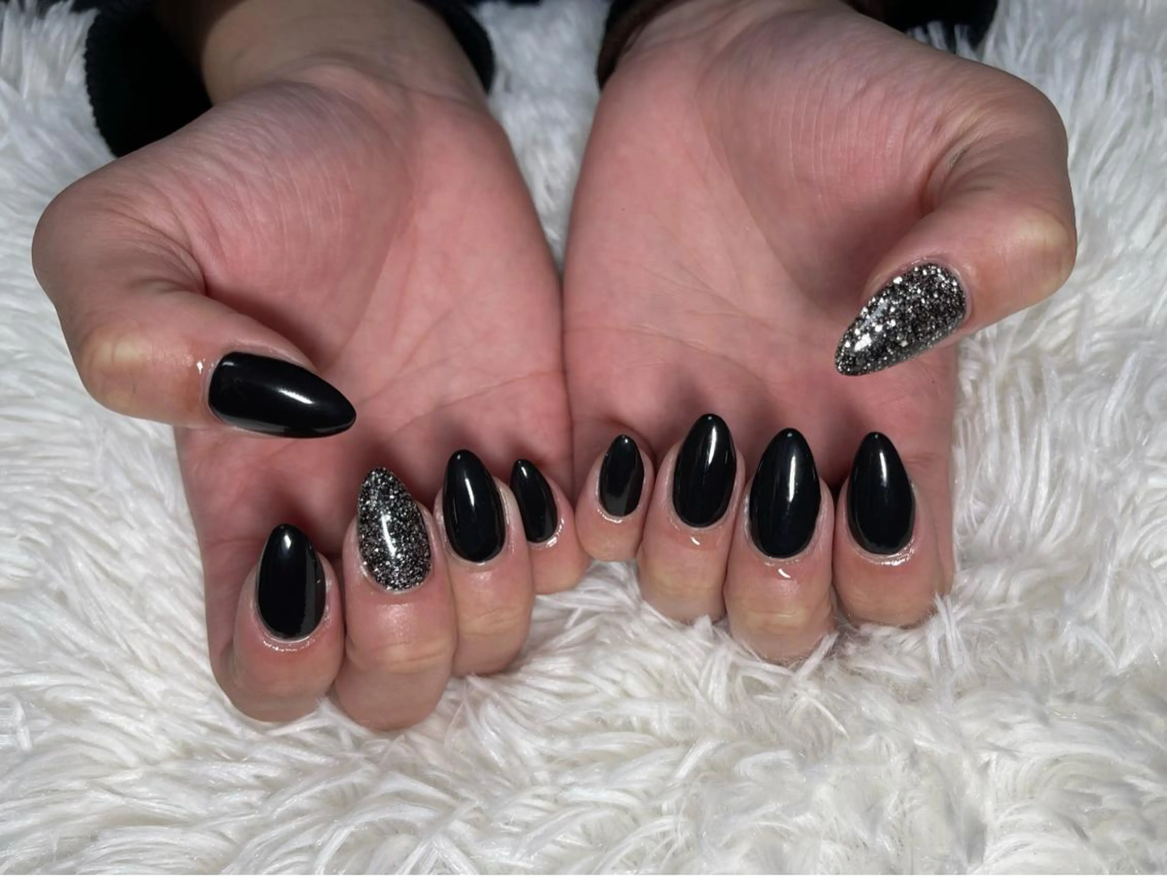 ネイル ハンドネイル R’s nailのエステ・リラクイメージ