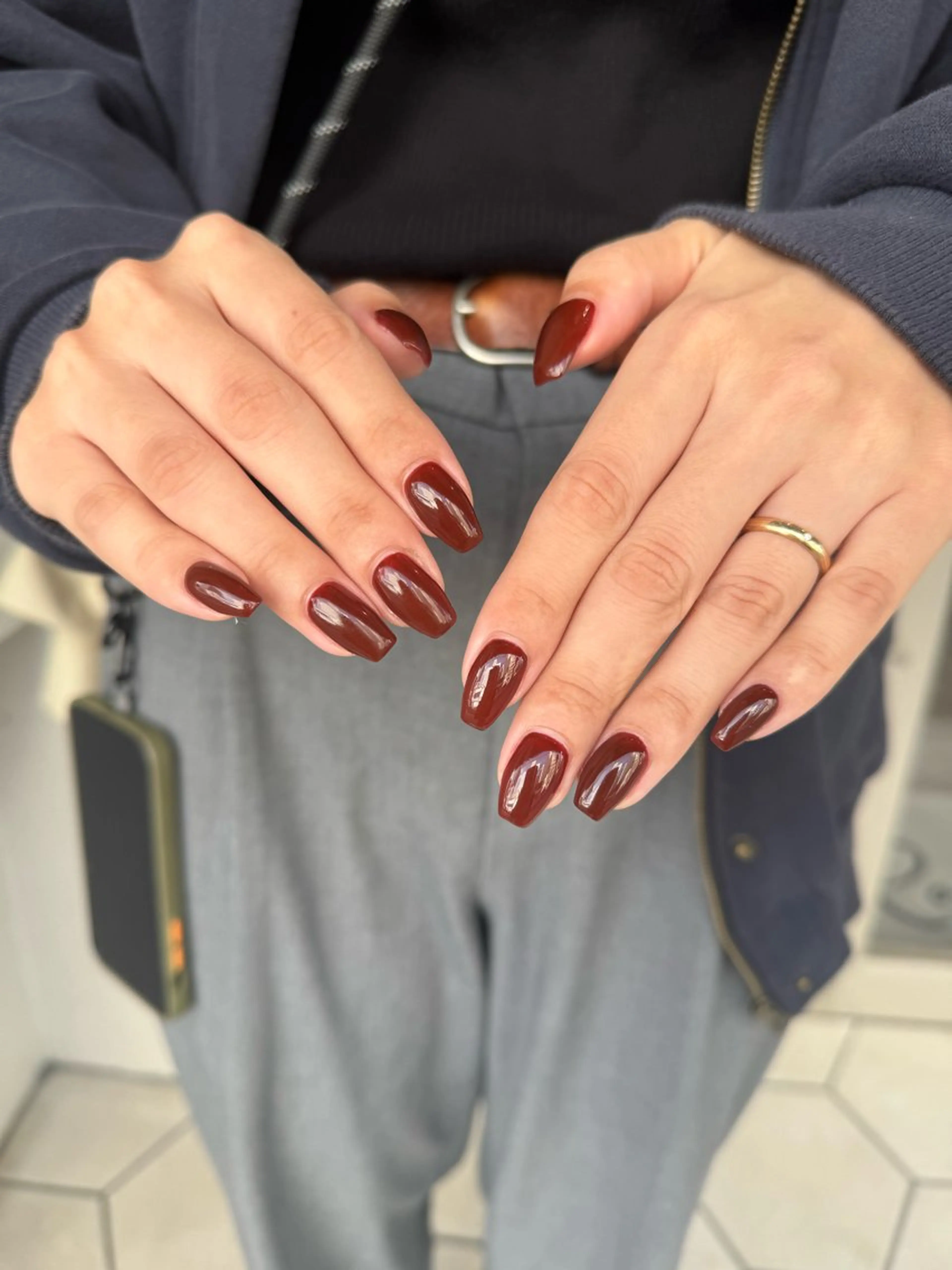 ネイル ボルドー ワンカラーネイル Rommy Arisaのネイルデザイン