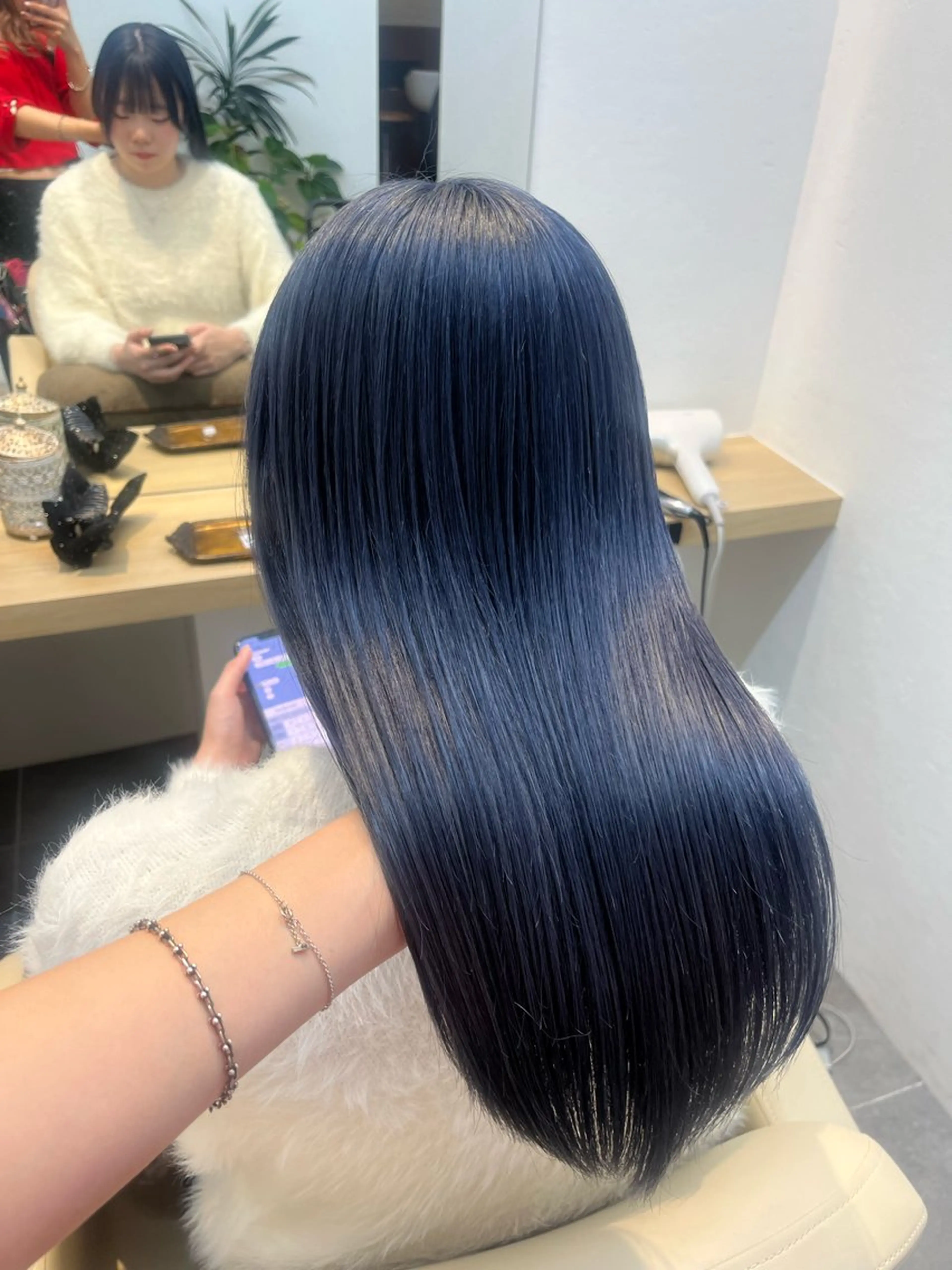 セミロング カラー 柔らかい艶暖色 特化🫧姫汝のヘアスタイル