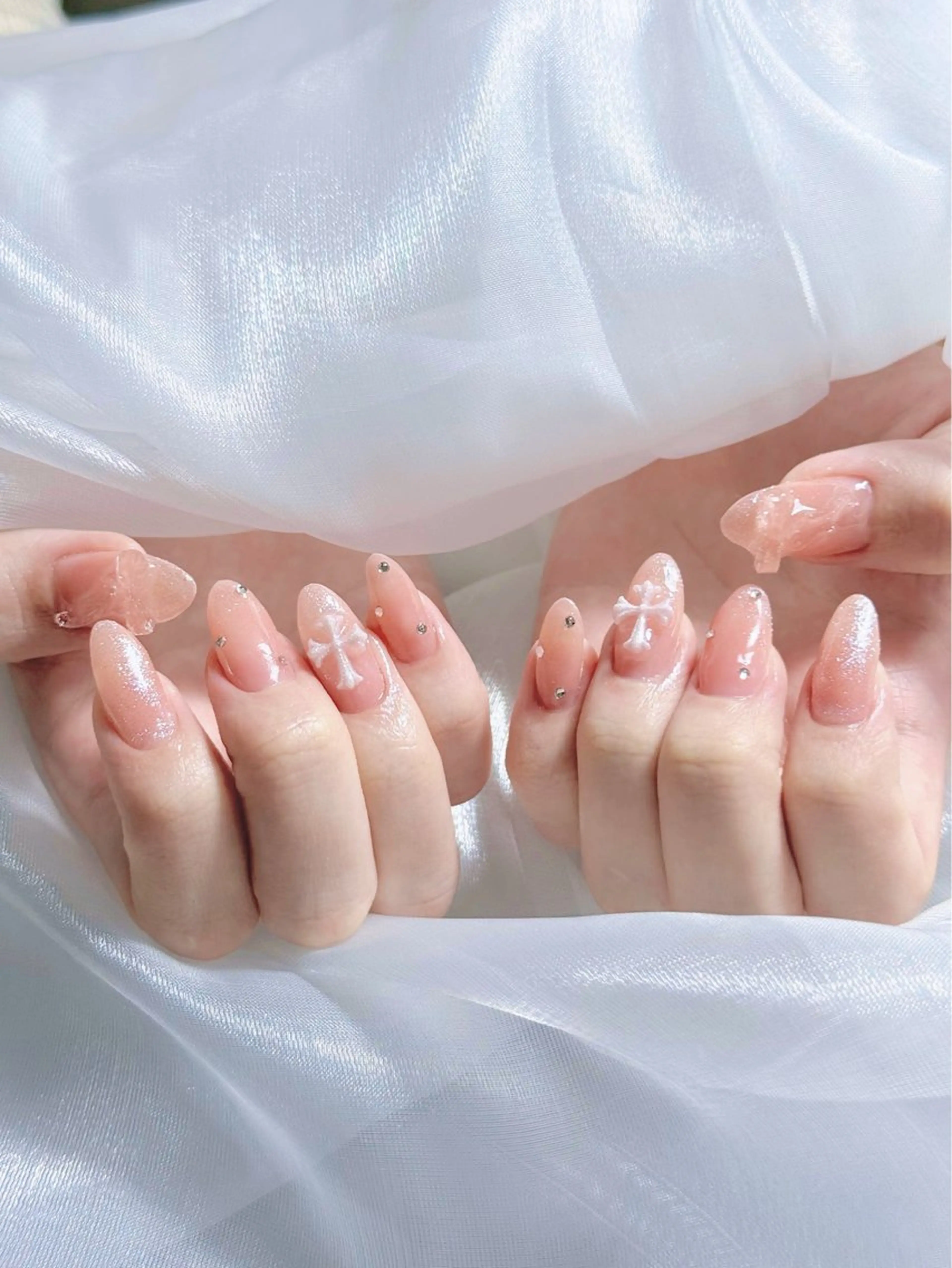 ネイル アートネイル ジェルネイル キラキラネイル ニュアンスネイル オフィスネイル ハンドネイル Kitty Nailのネイルデザイン