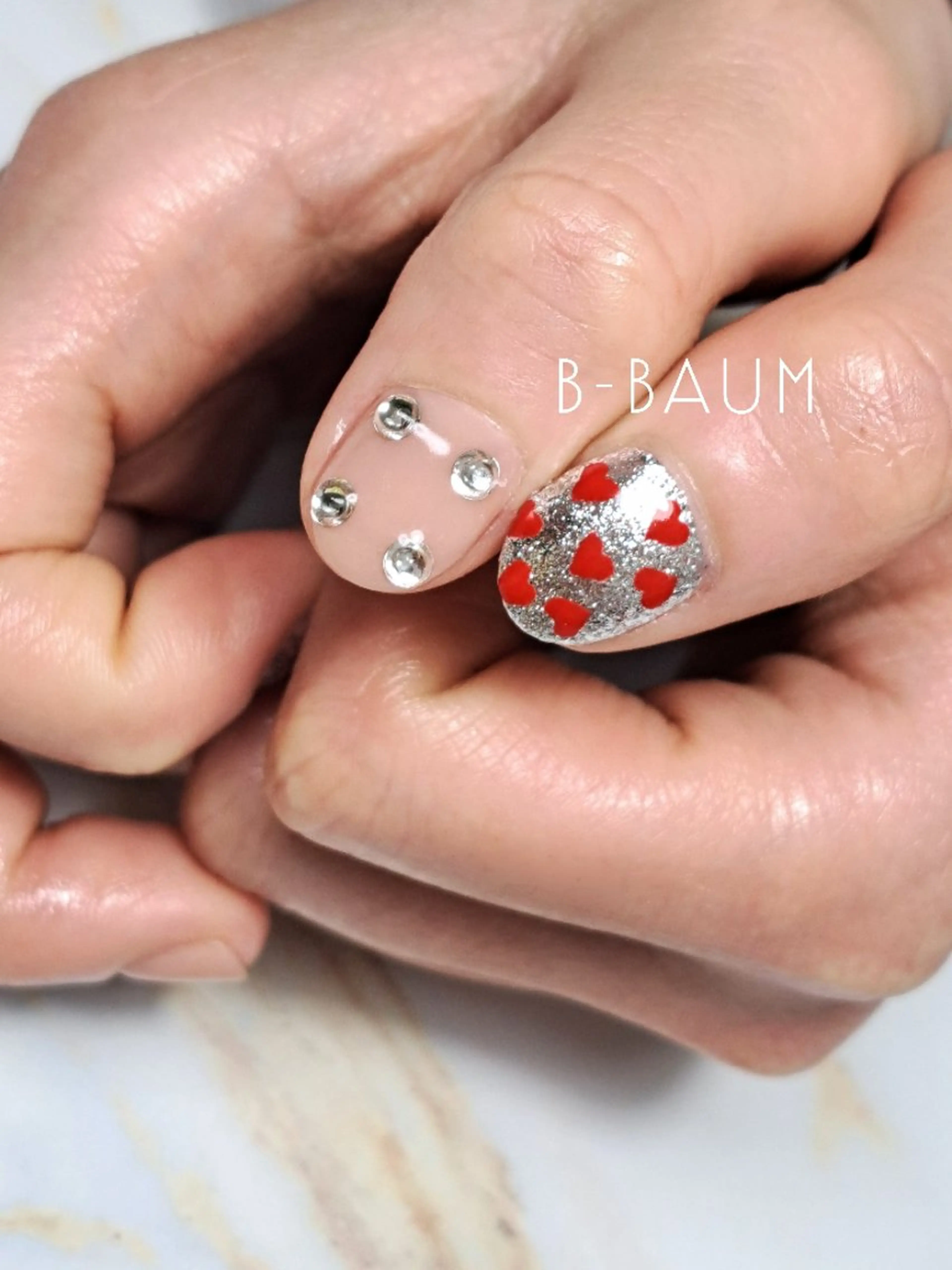ネイル B-BAUM  nailsalon のネイルデザイン