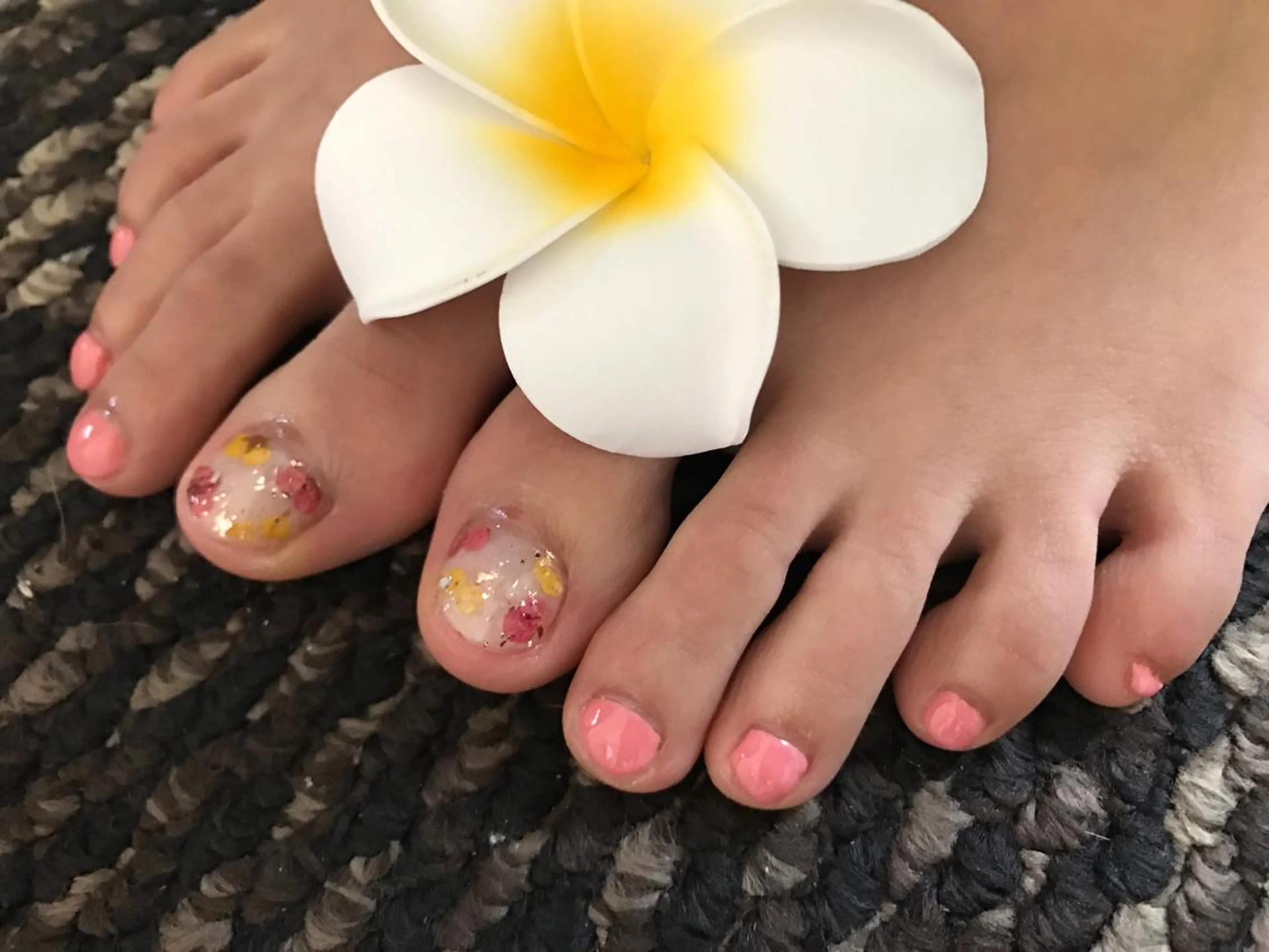 ネイル フットネイル Mana‪ ‪·͜· ❤︎‬のネイルデザイン