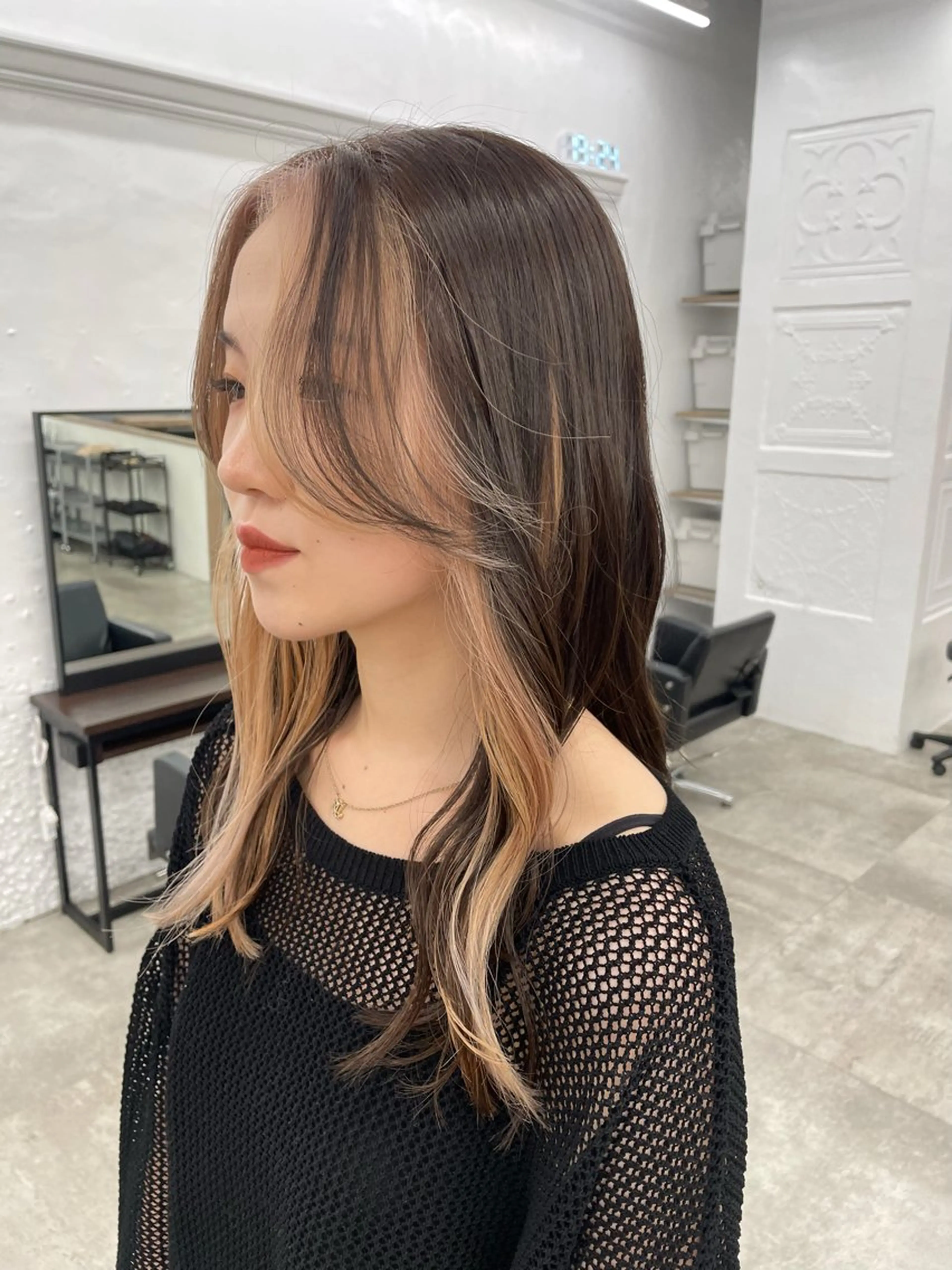 ロング カラー ヘアカラー 🍑暖色／レイヤー／ 真希🎀のヘアスタイル