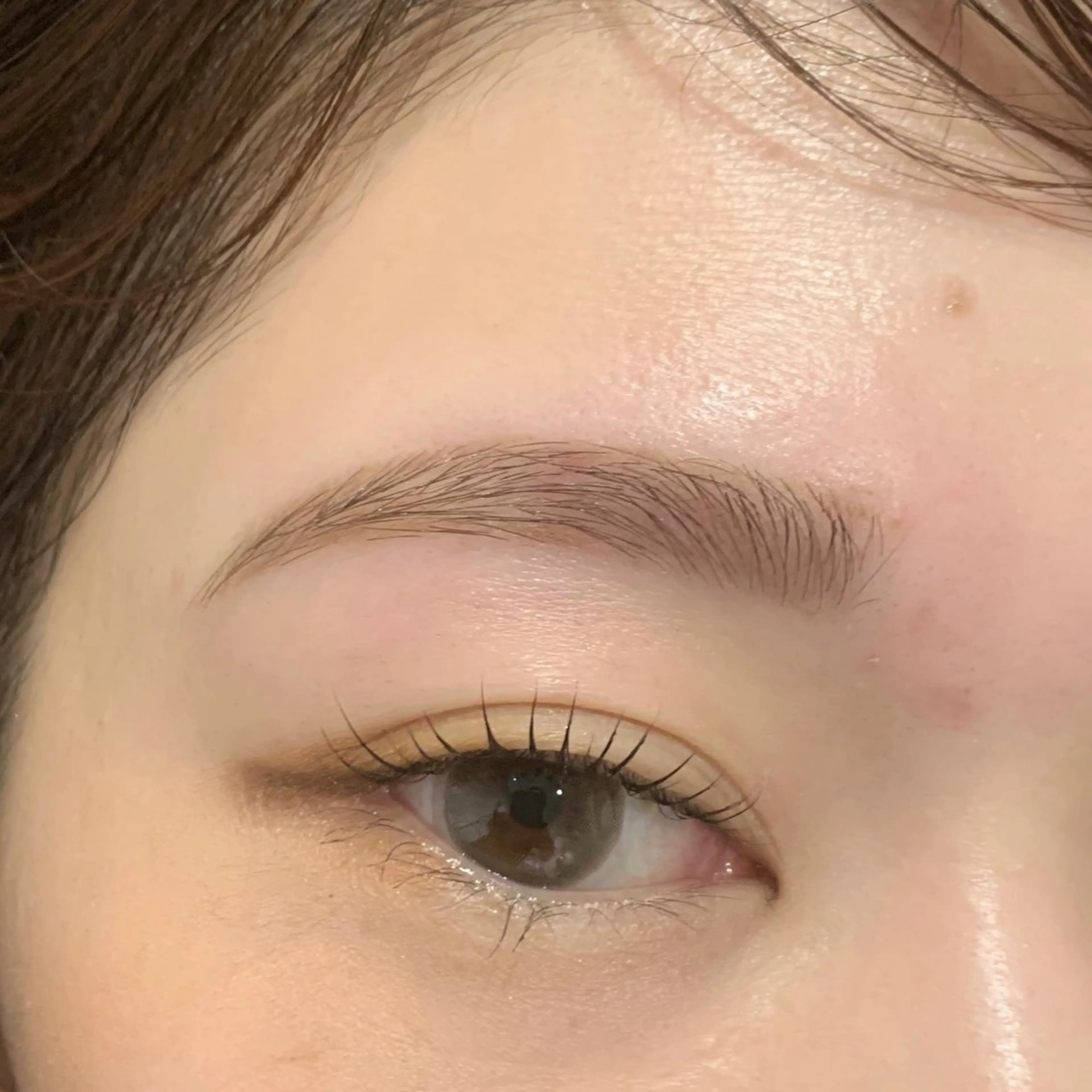 アイブロウ 眉カラー メンズアイブロウ 眉毛ワックス脱毛 ohime 新宿店 natsumiのマツエク・マツパデザイン