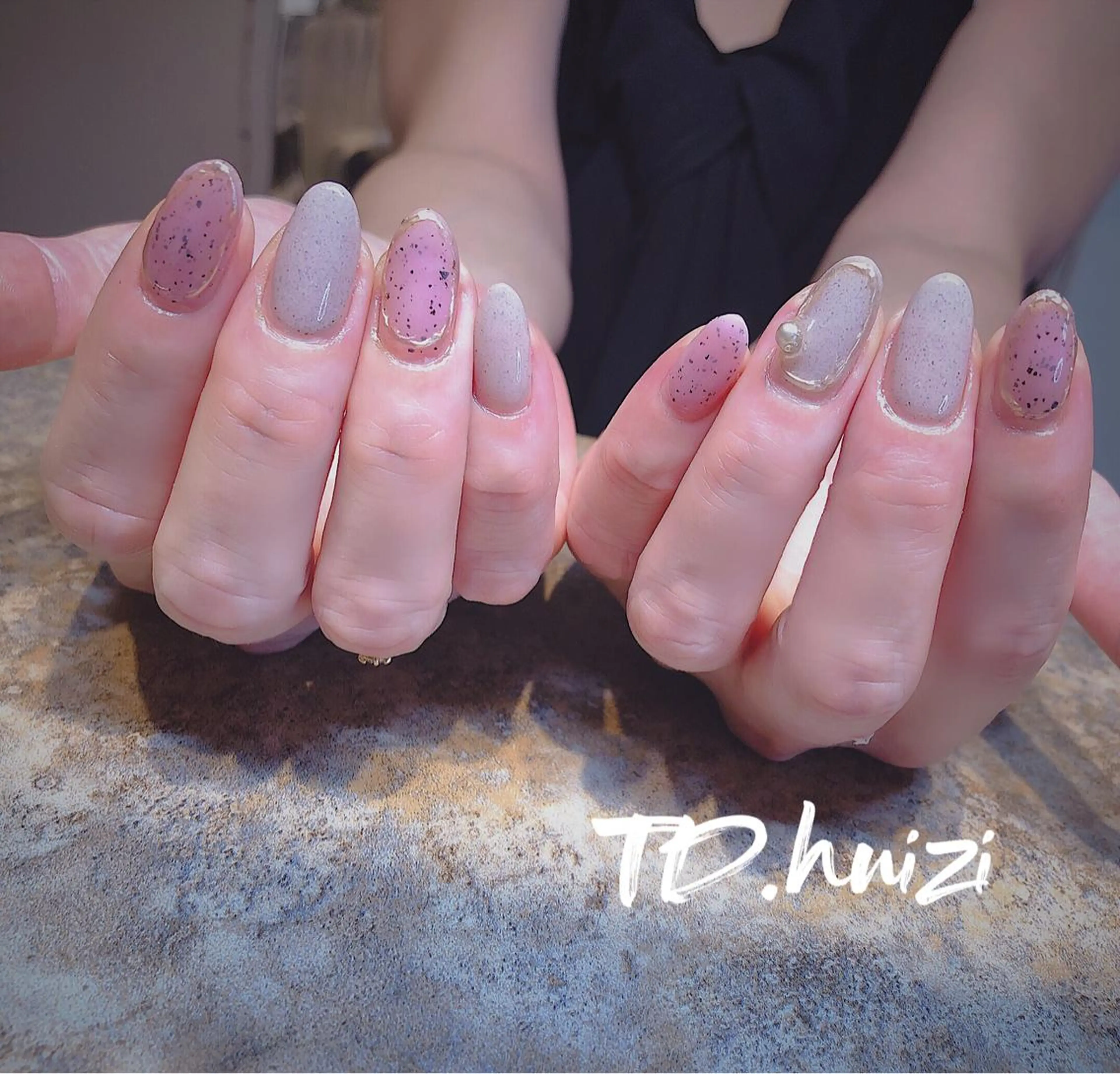 ミディアム めぐみのネイルサロン 惠のネイルデザイン