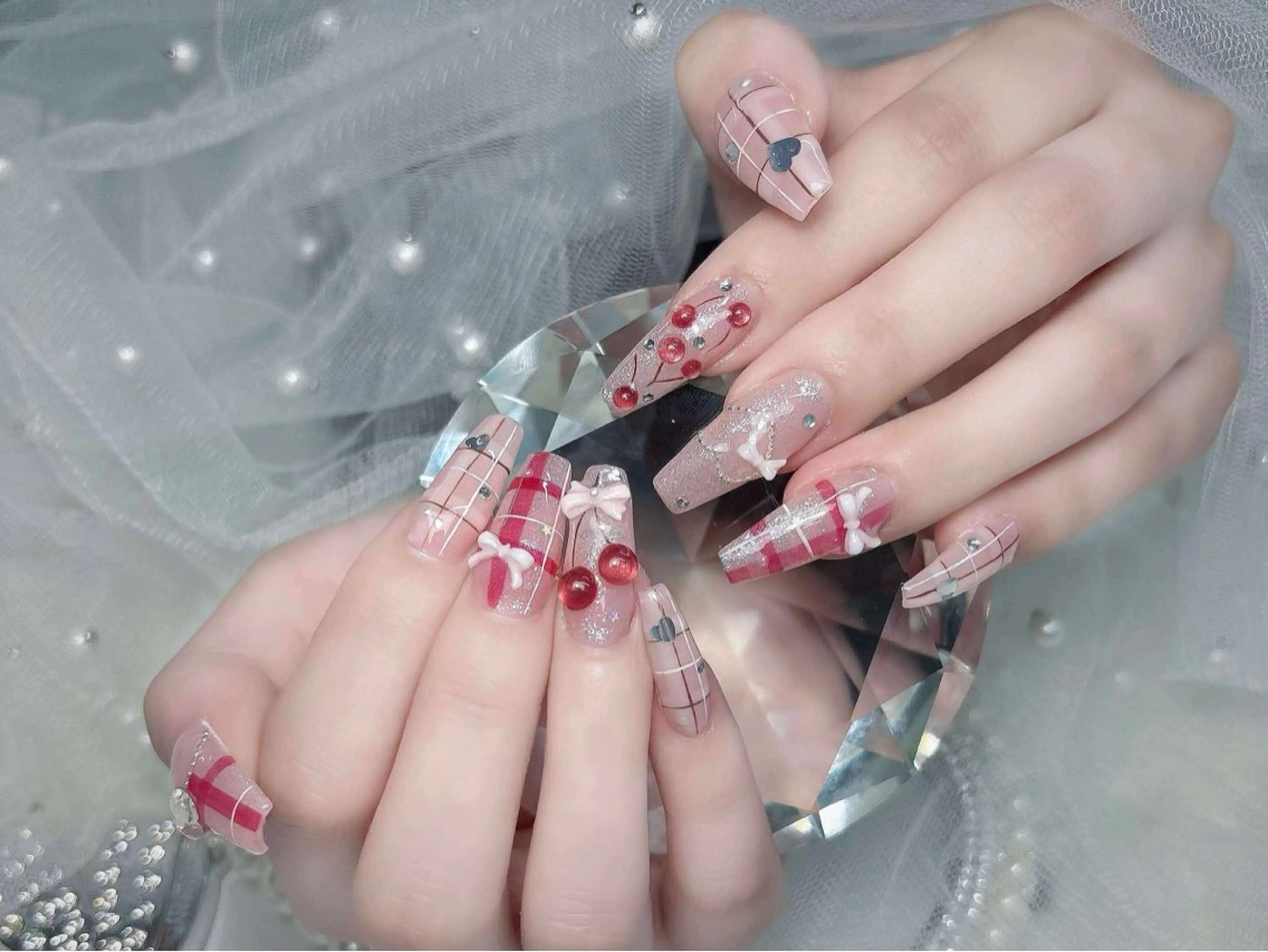 ネイル ハンドネイル ハンドケア Nova Nail Nambaのネイルデザイン