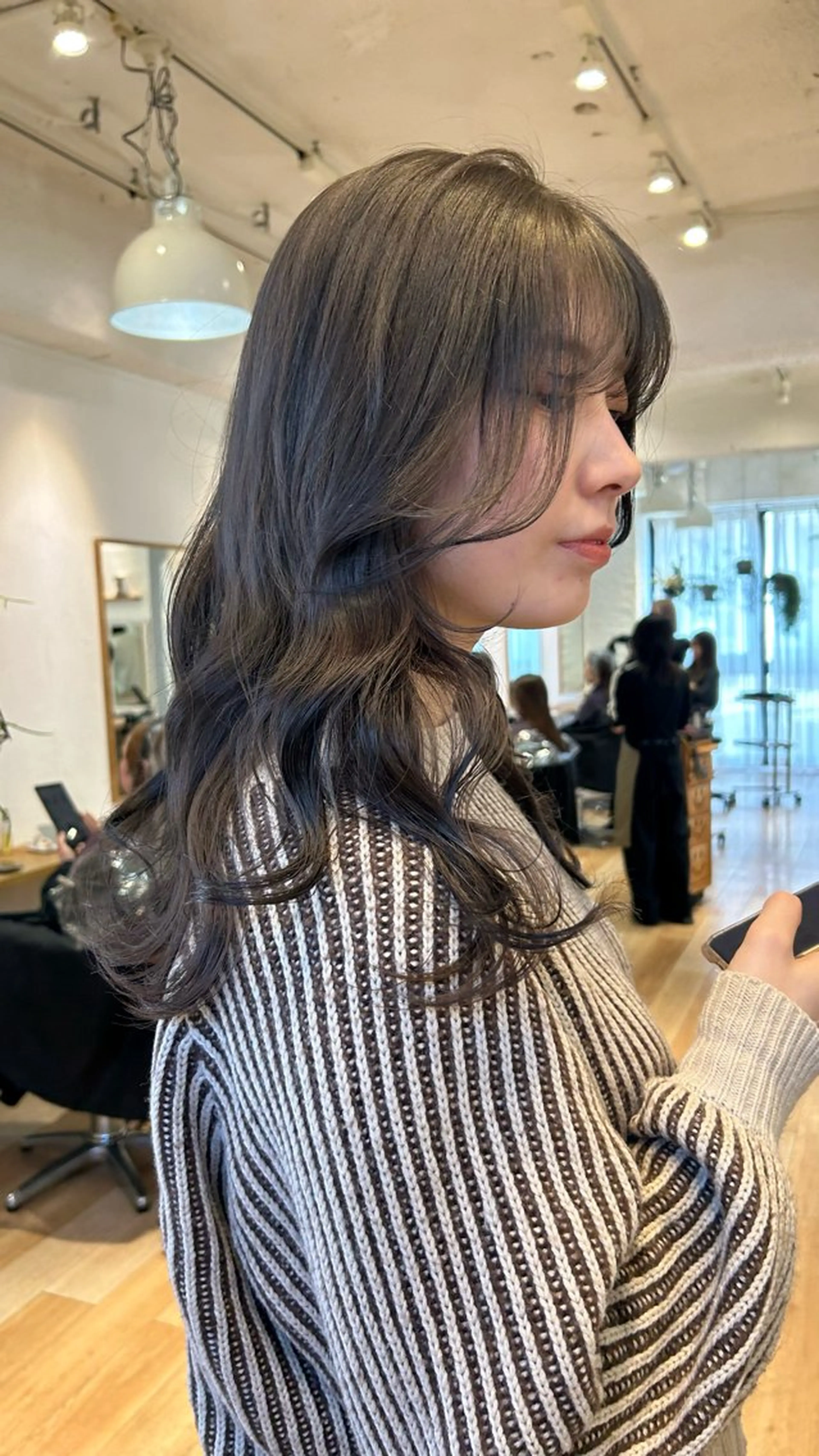 セミロング カラー カット ヘアカラー じゅわっと暖色カラー 🍊Moemiのヘアスタイル