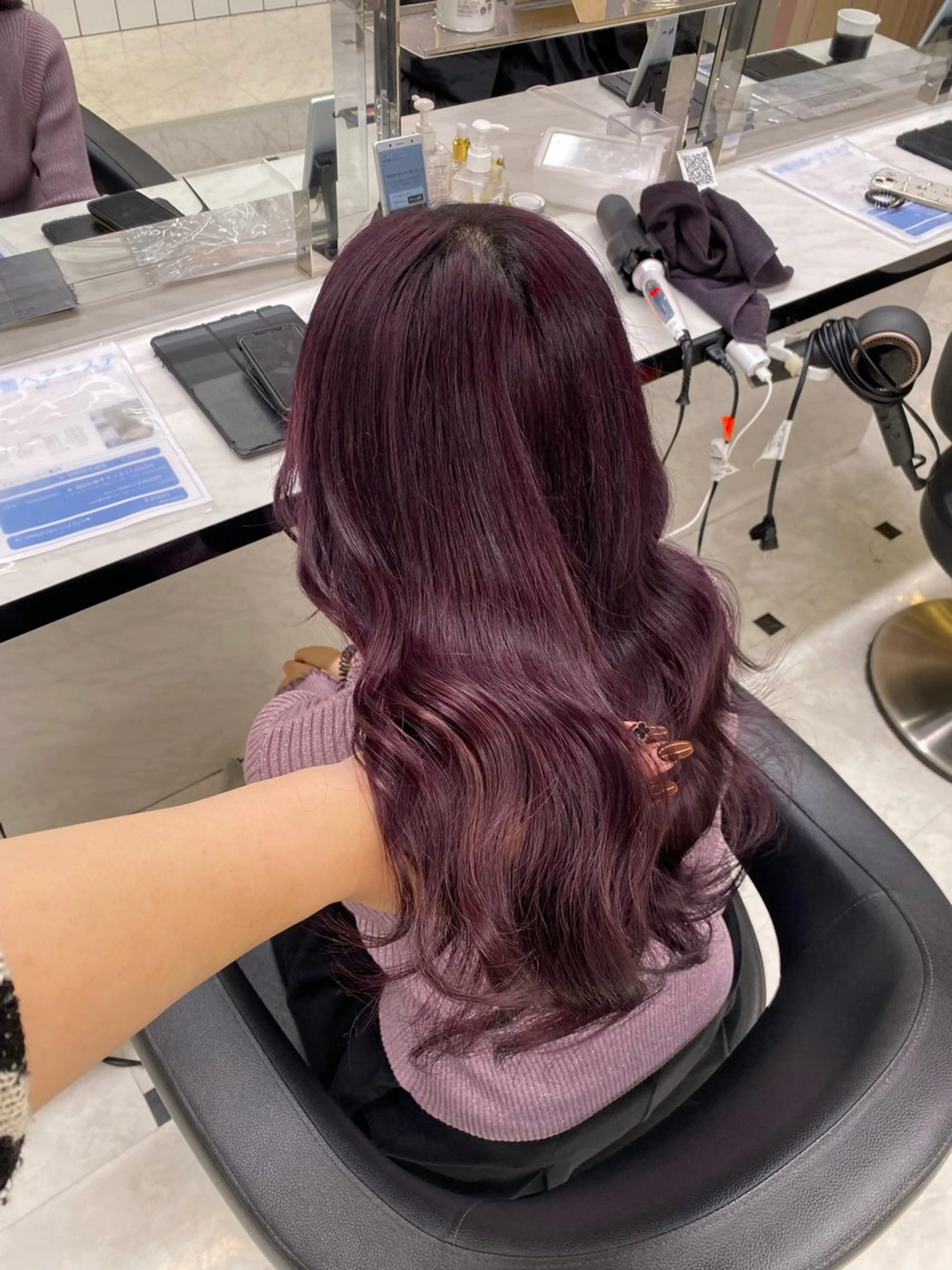 ロング カラー ヘアカラー トリートメント ヘッドスパ ヘアセット 透明感ベージュカラー 🪞上野🪞AIのヘアスタイル