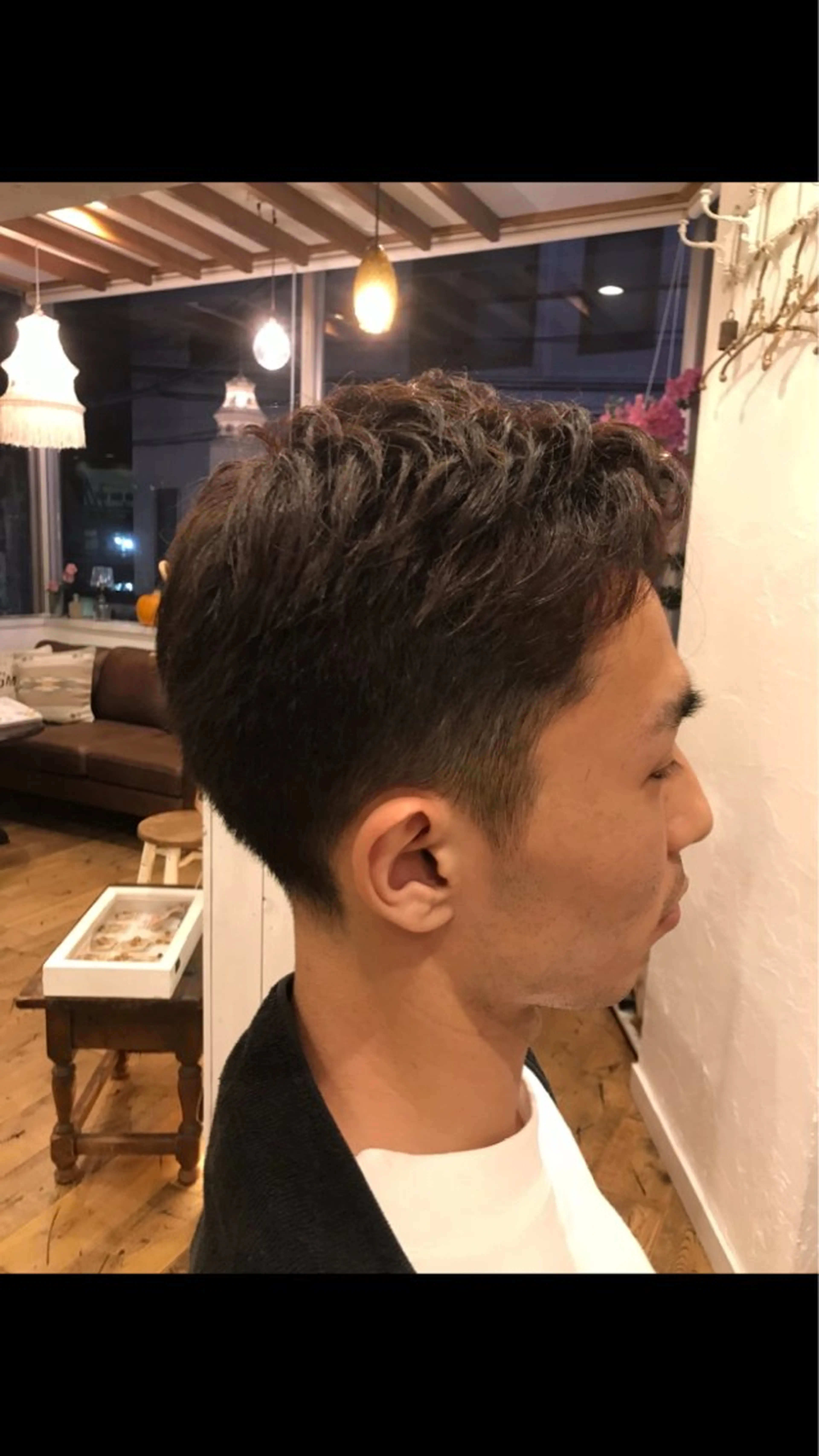 メンズ 刈り上げ ルピナス中田店長 山口大地のヘアスタイル