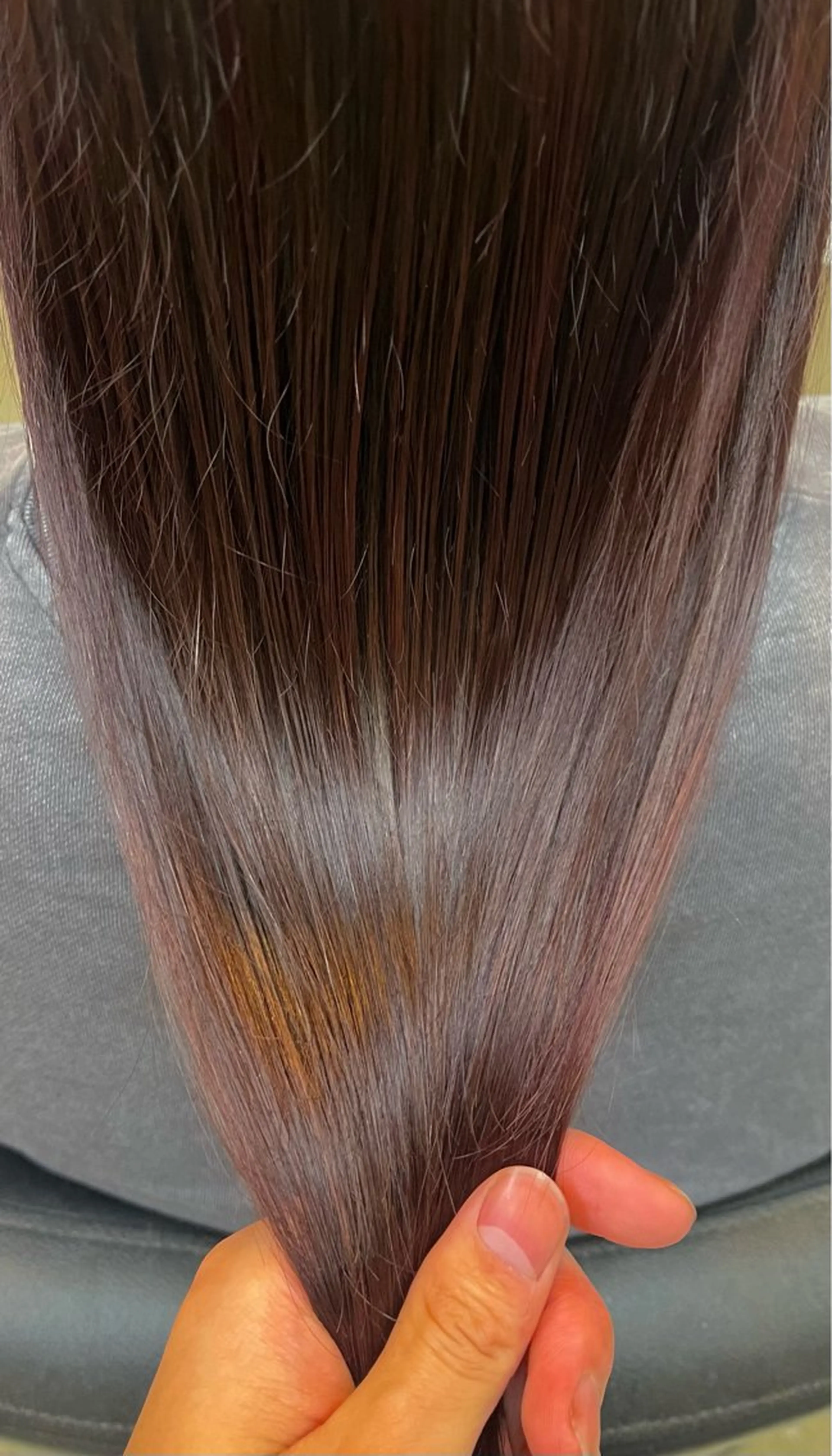 カラー ブリーチ ブラウンカラー ブリーチなしカラー ピンクカラー カット ヘアカラー トリートメント SAKURA所属・鶴 章英のヘアスタイル