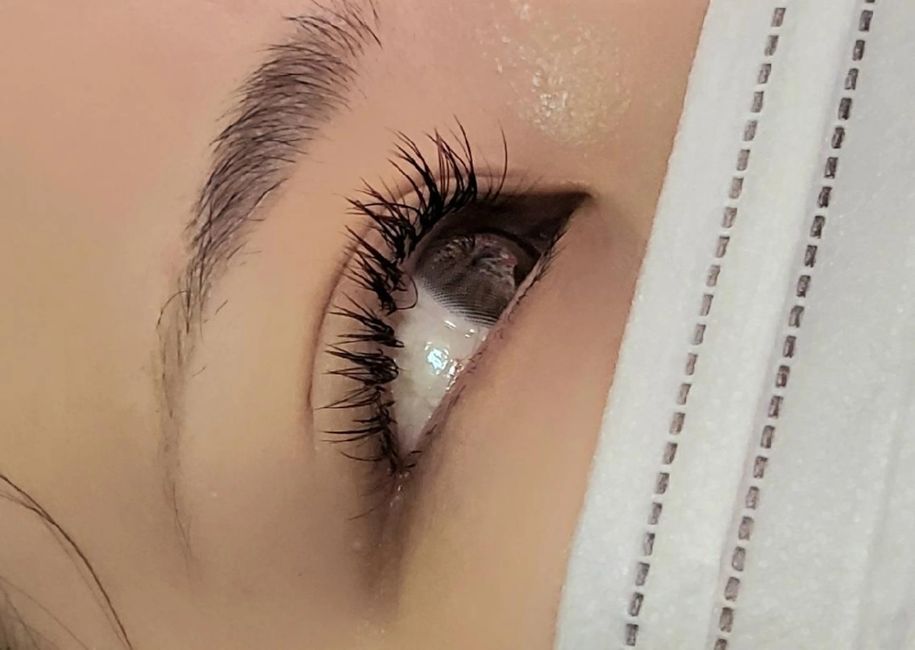 マツエク・マツパ Cカール キュート 知久 絢音のヘアスタイル