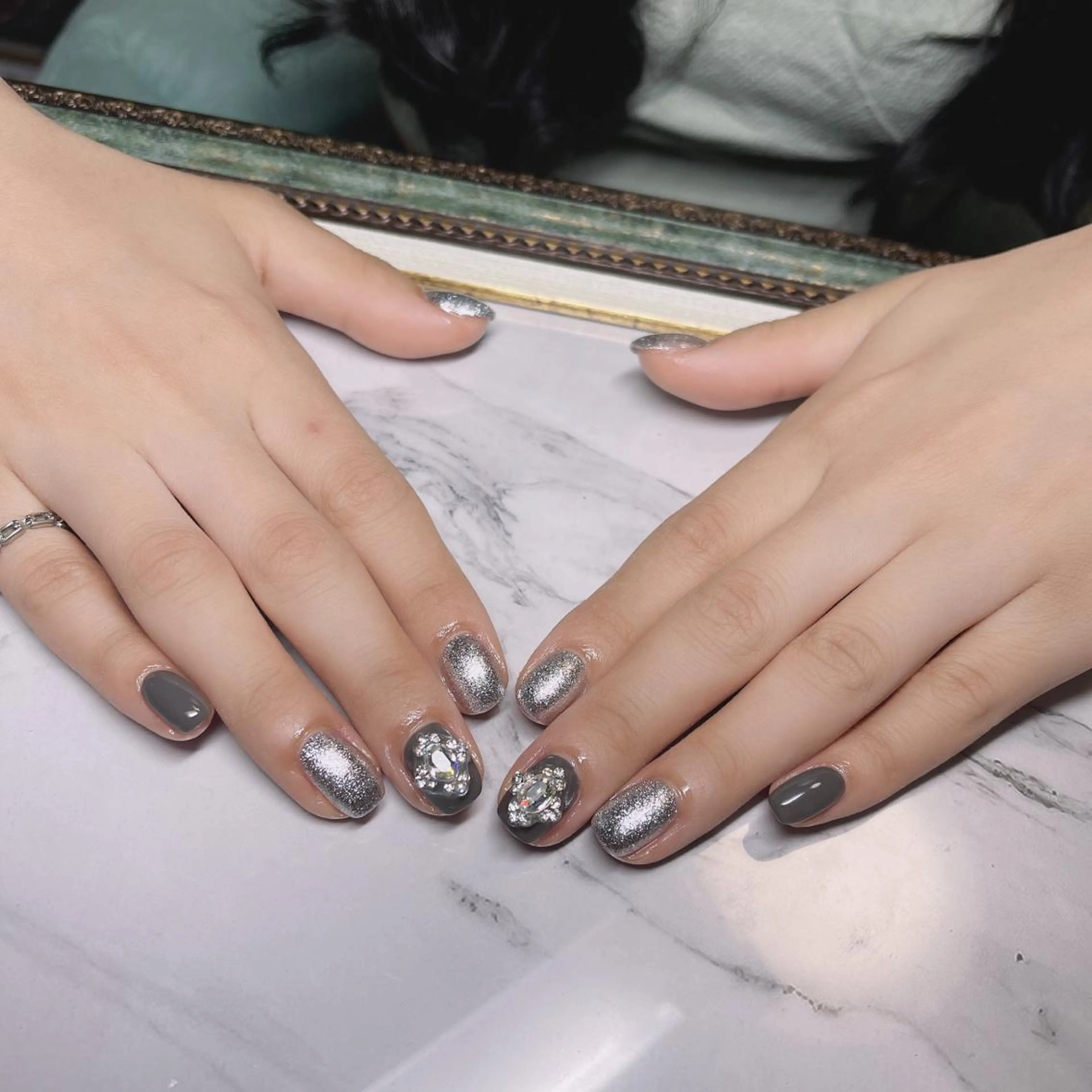 ネイル FLY Nail Salonのネイルデザイン