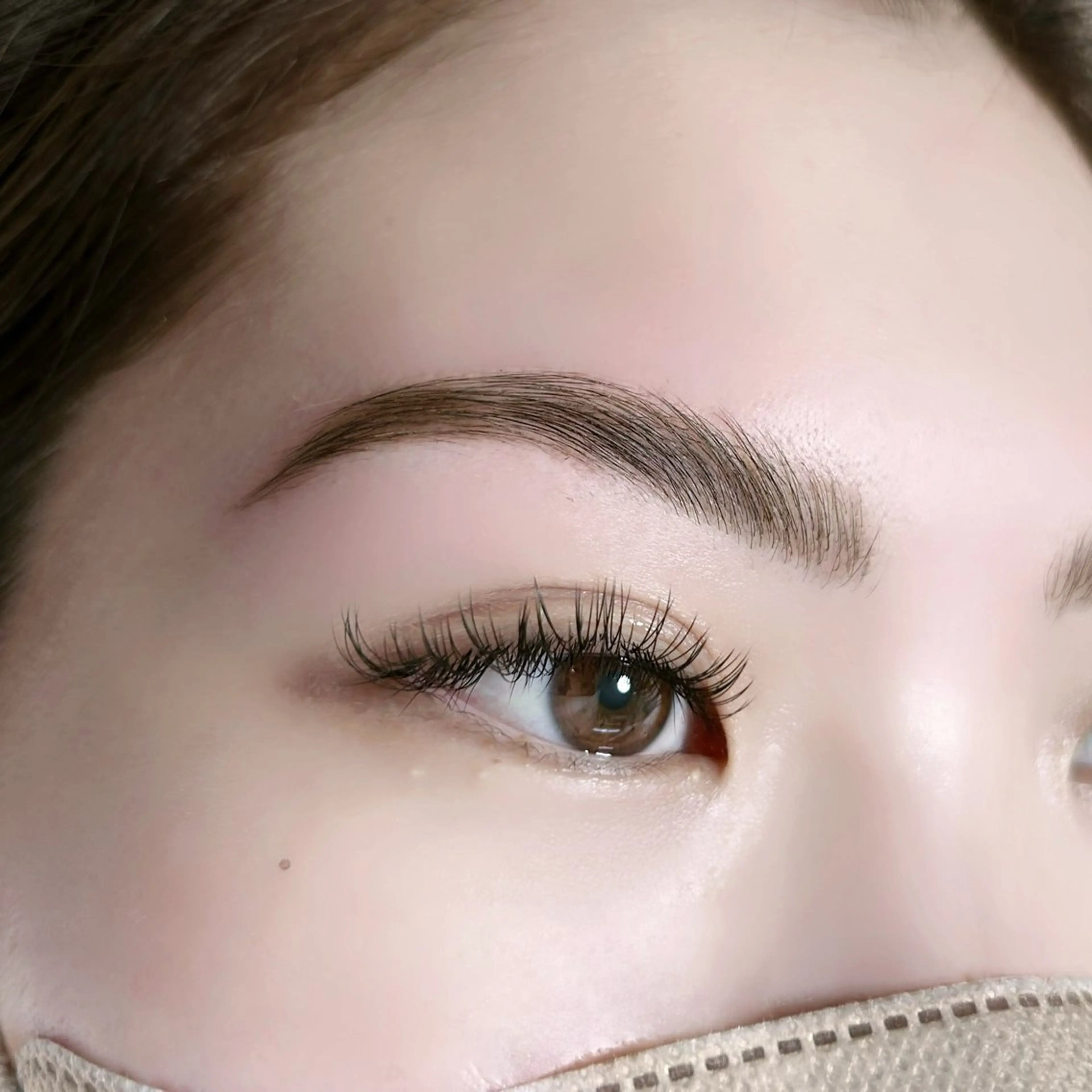 《12月限定》骨格眉デザイン＋WAX込(間引きあり)※お写真取らせて頂きます。の写真