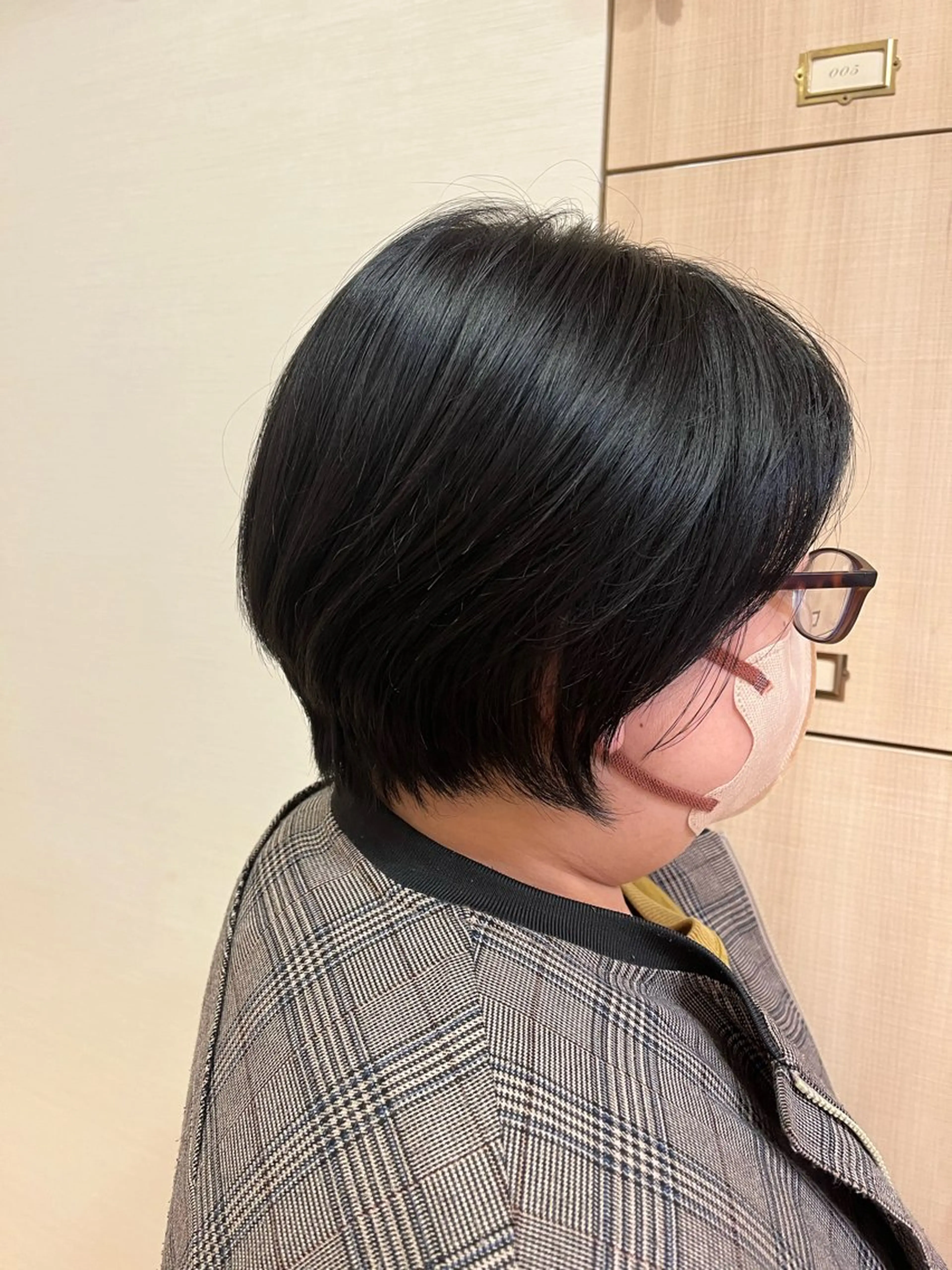 ショート カラー ウルフカット Ha naのヘアスタイル