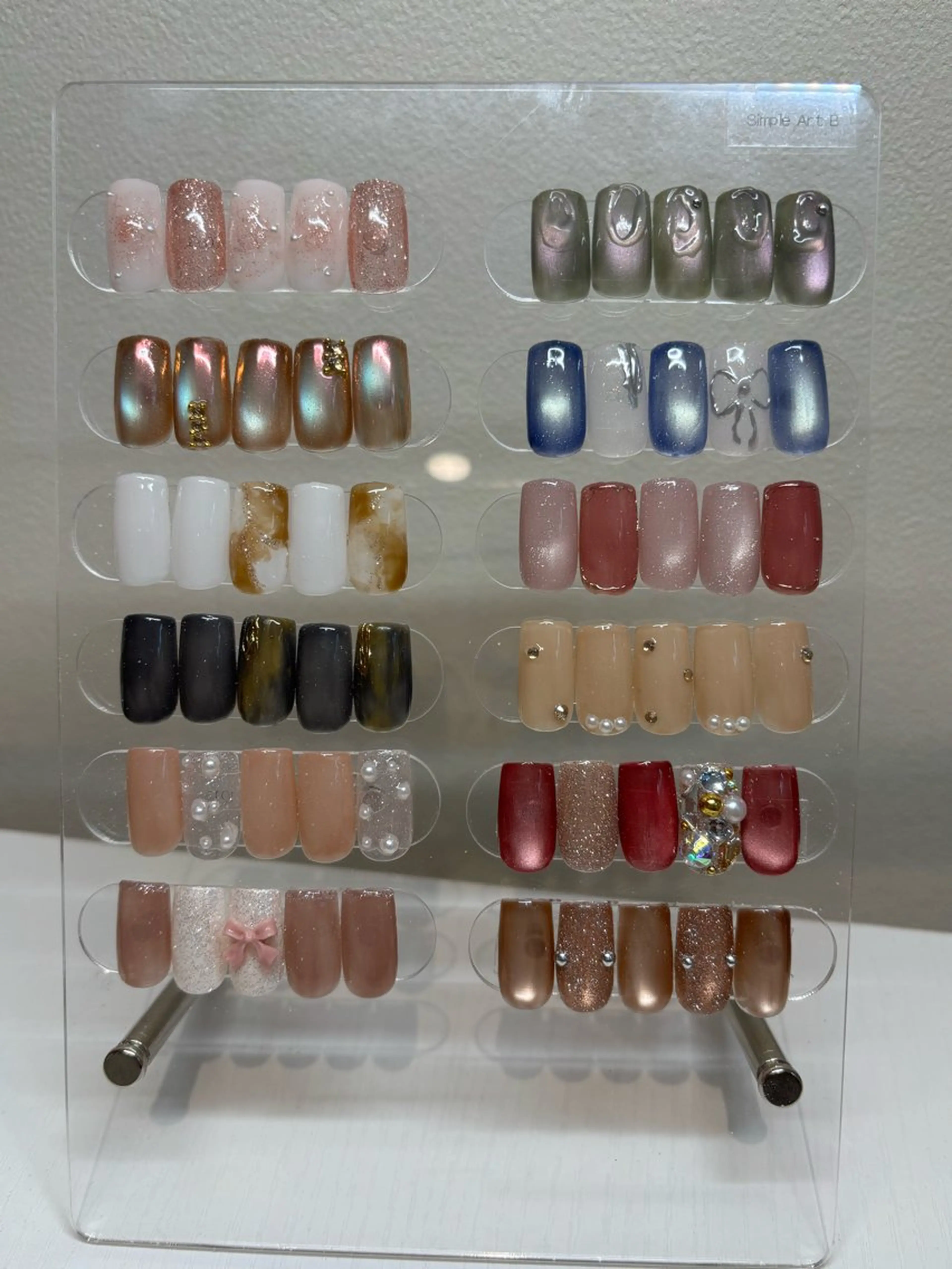 ネイル アートネイル ハンドネイル Lis10表参道店 Moeのネイルデザイン