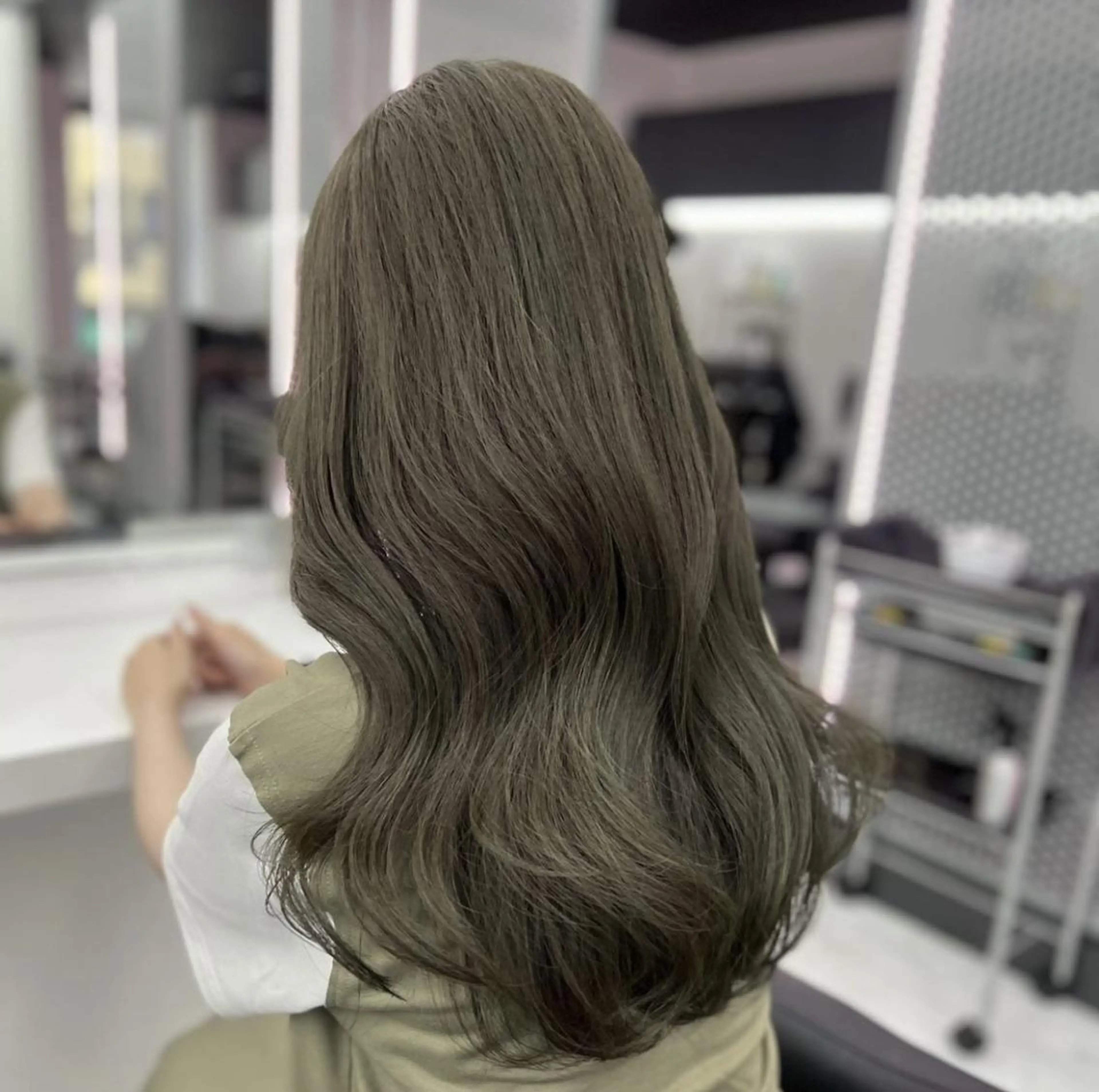 カラー ヘアカラー トリートメント ヘアセット 赤み消し🌿韓国風 ヘア🌿渋谷美容室のヘアスタイル