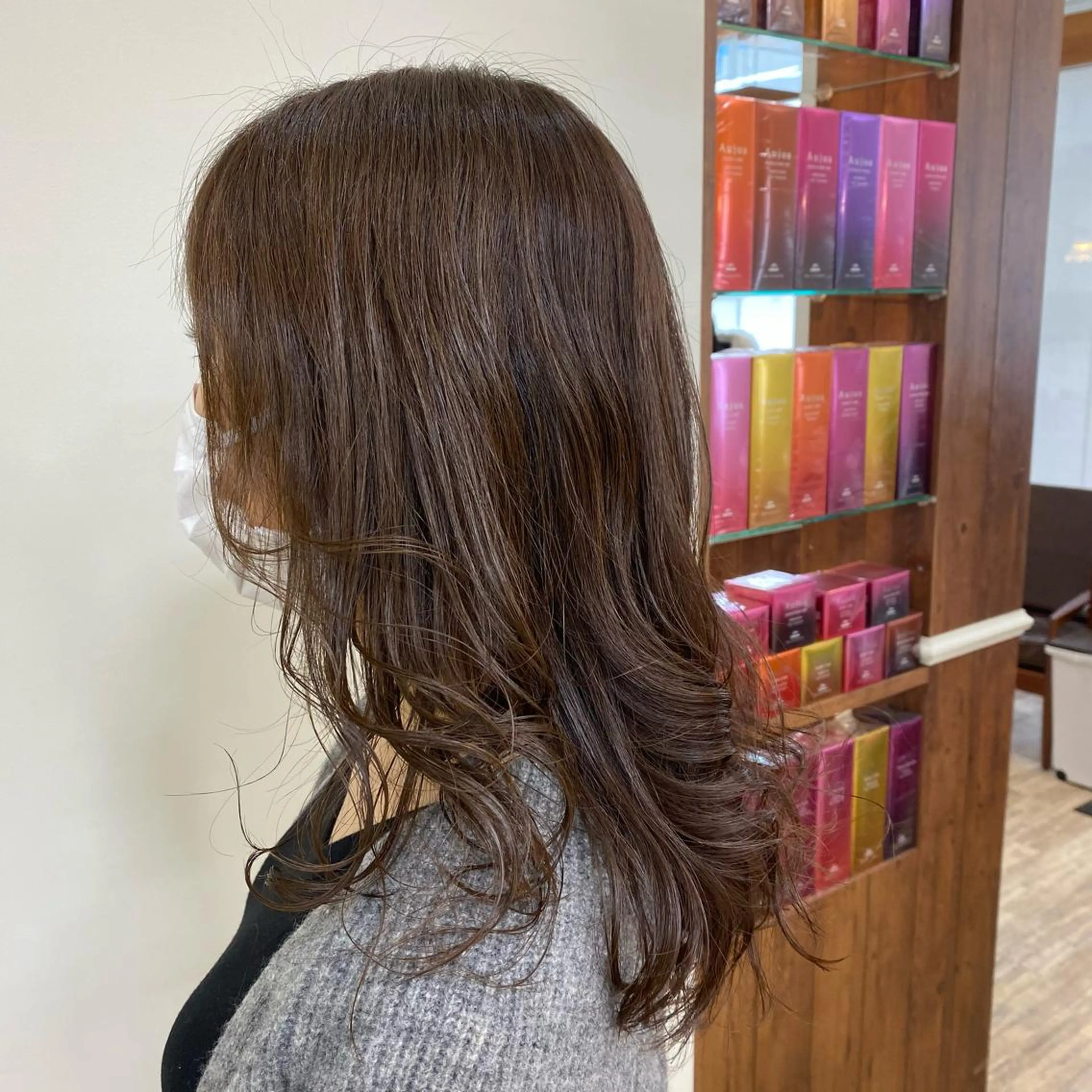 ミディアム ému エミュ　hair &spa所属・近藤 みゅうまのヘアスタイル