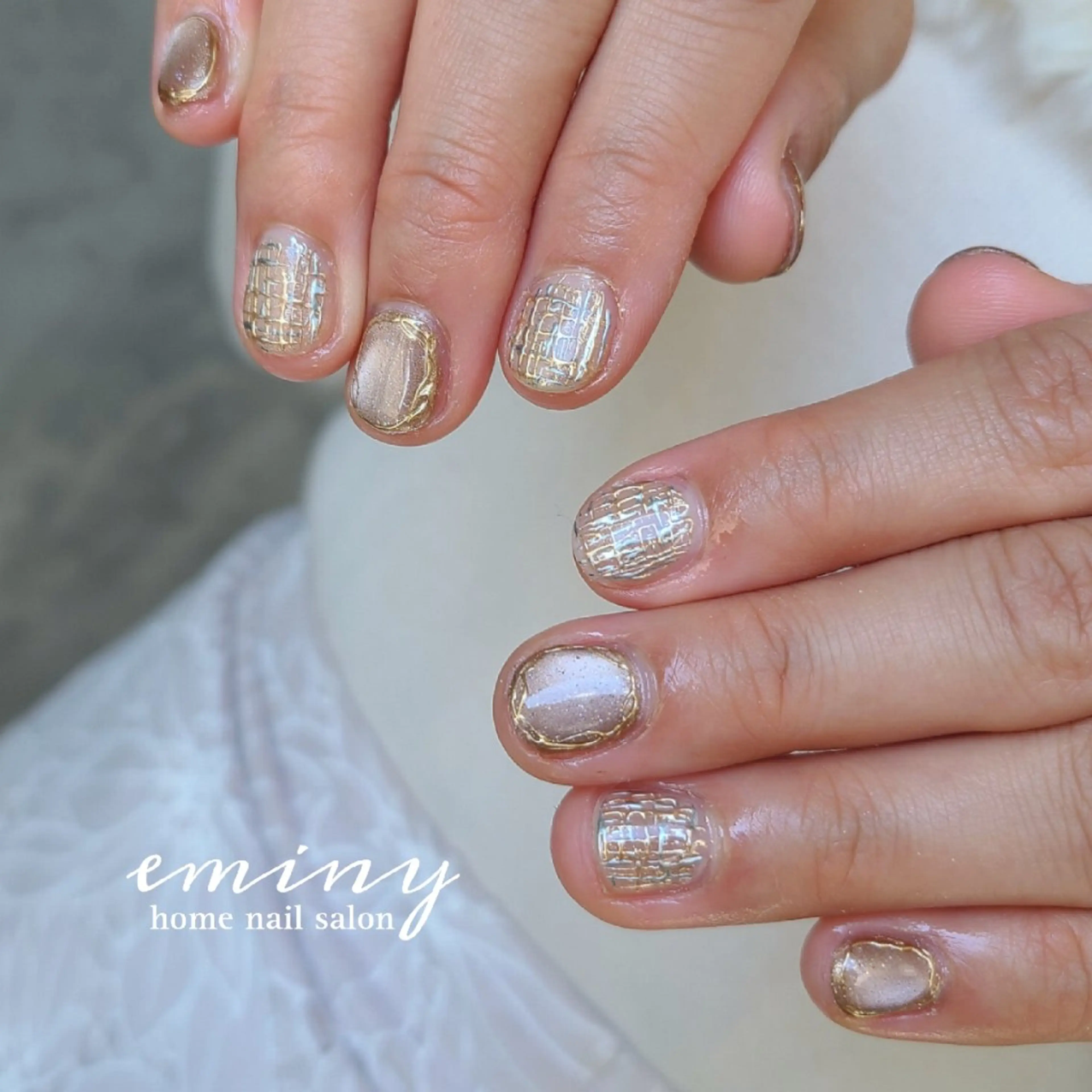 ネイル ジェルネイル キラキラネイル マグネットネイル ミラーネイル ショートネイル ハンドネイル nail salon  eminyのネイルデザイン