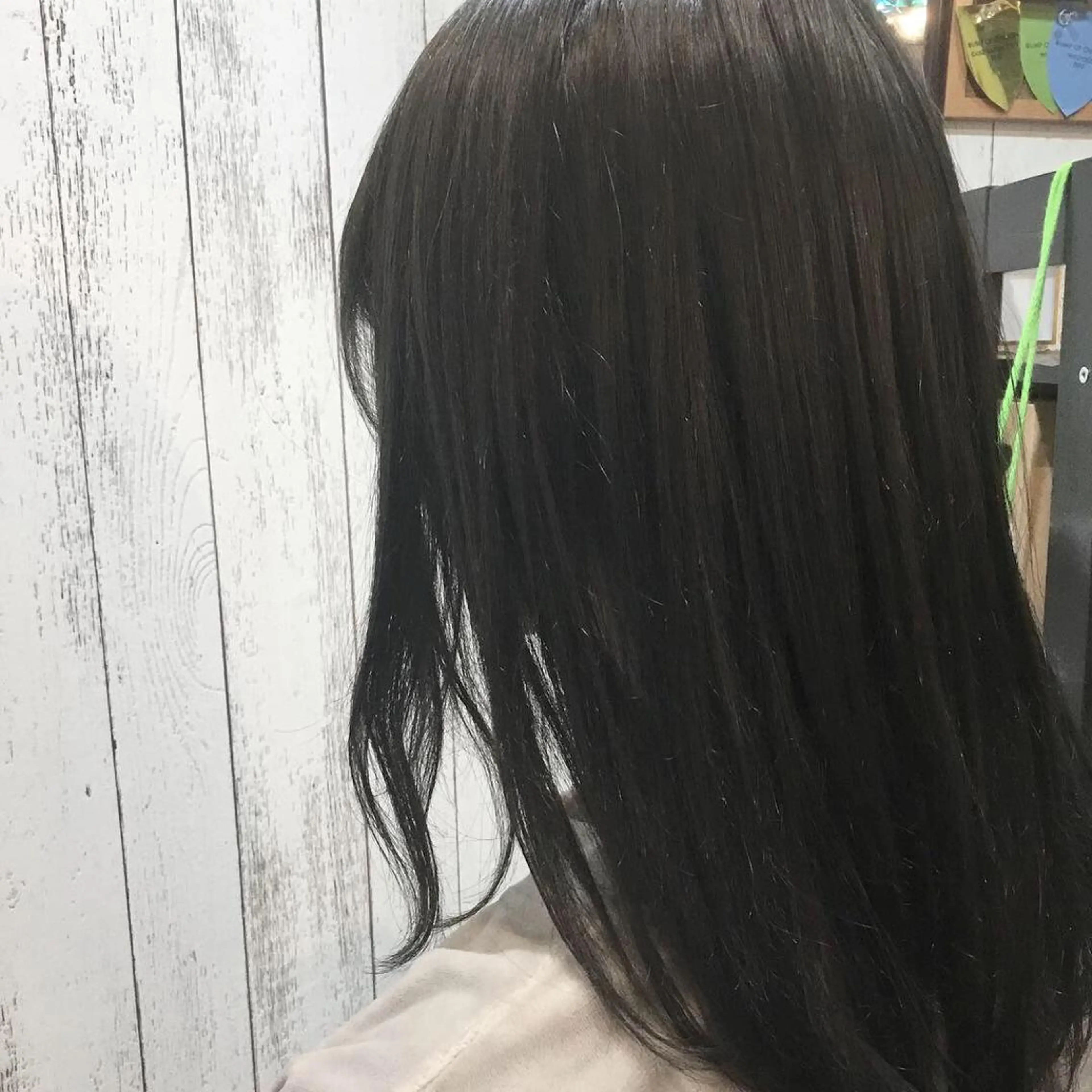 セミロング カラー 金崎 新吾のヘアスタイル