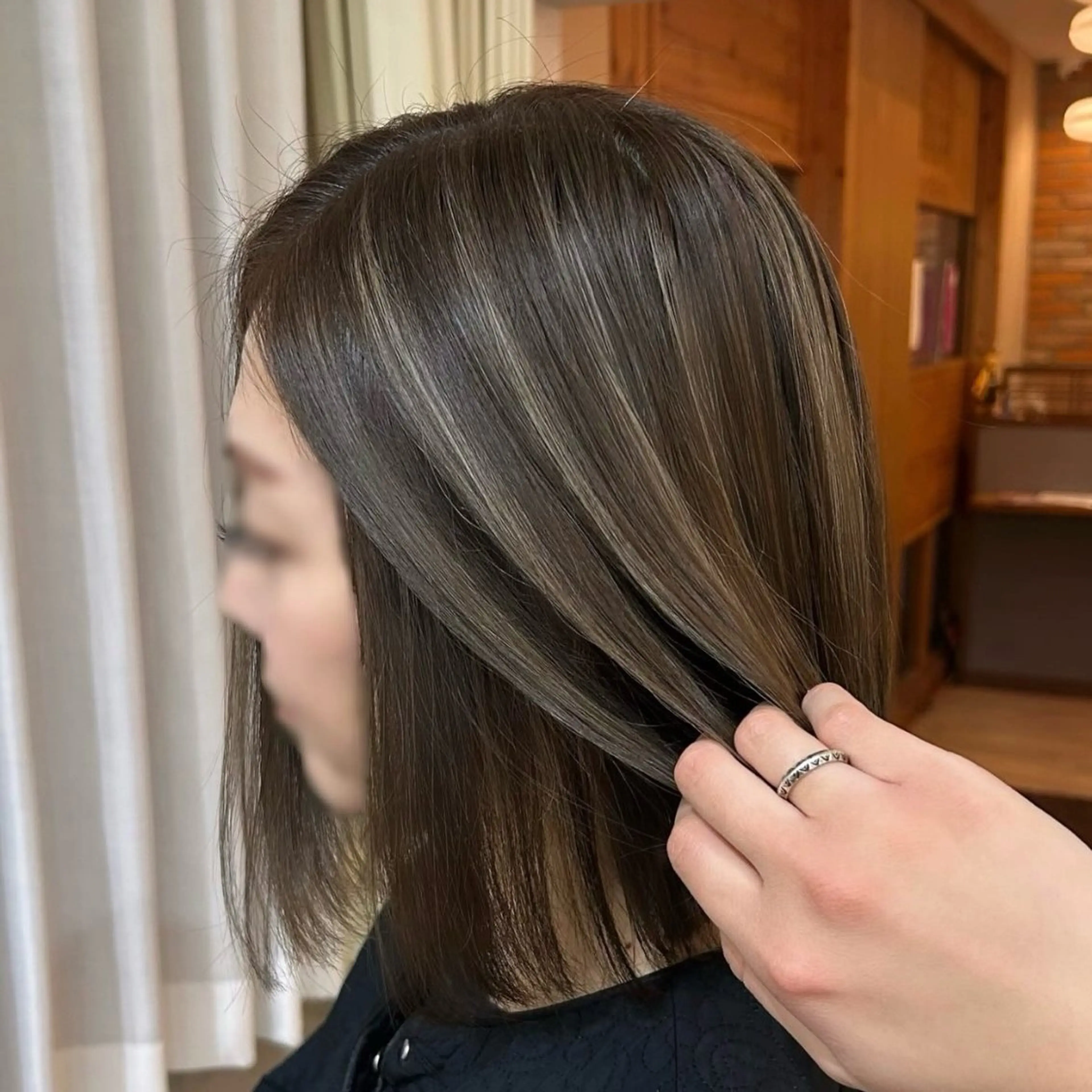 ショート カラー jammin / 岡村 亜胡のヘアスタイル