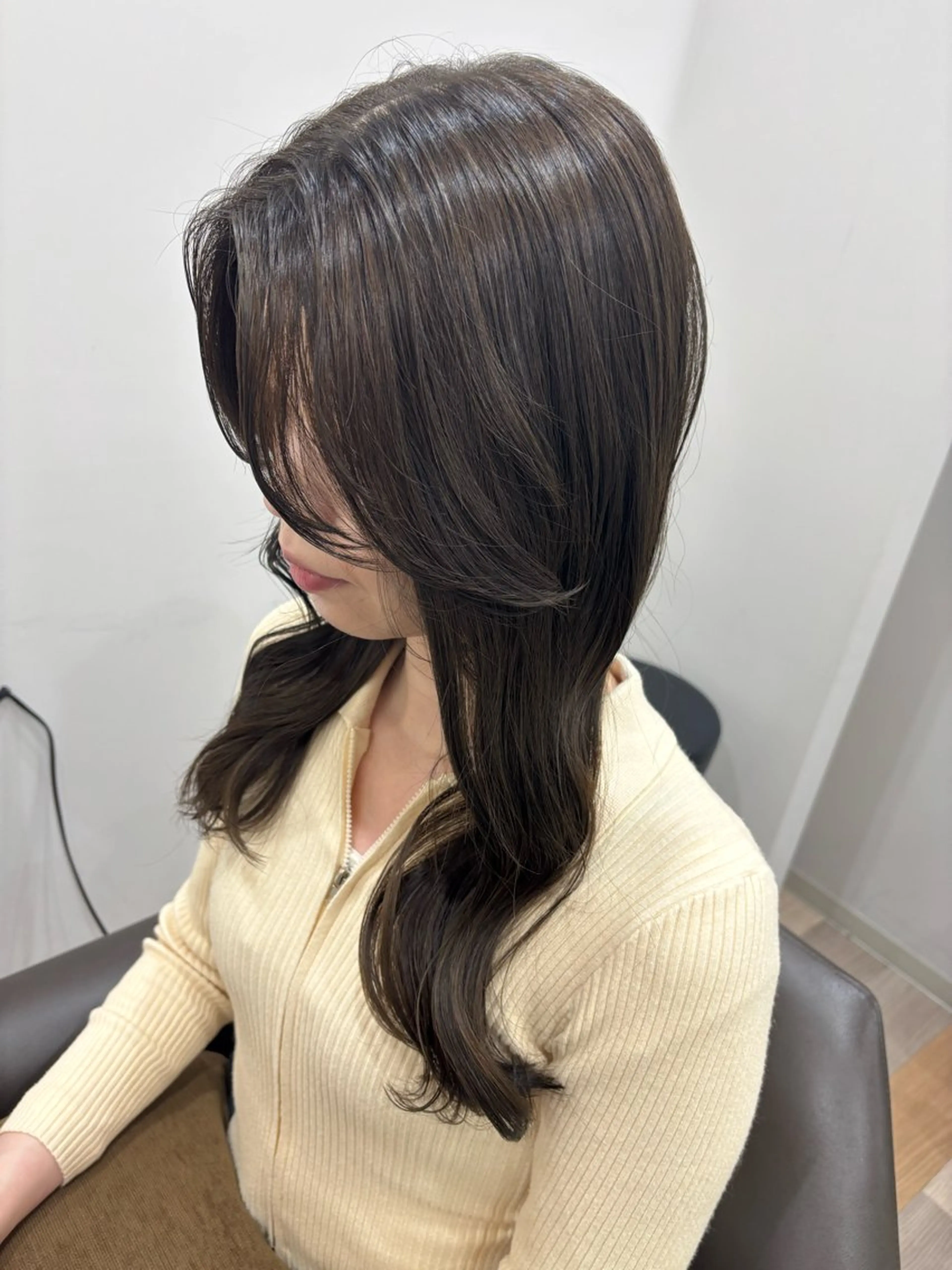 セミロング 韓国風ヘア レイヤーカット カット ヘアカラー トリートメント 韓国/顔周りカット /キム チョウヒのヘアスタイル