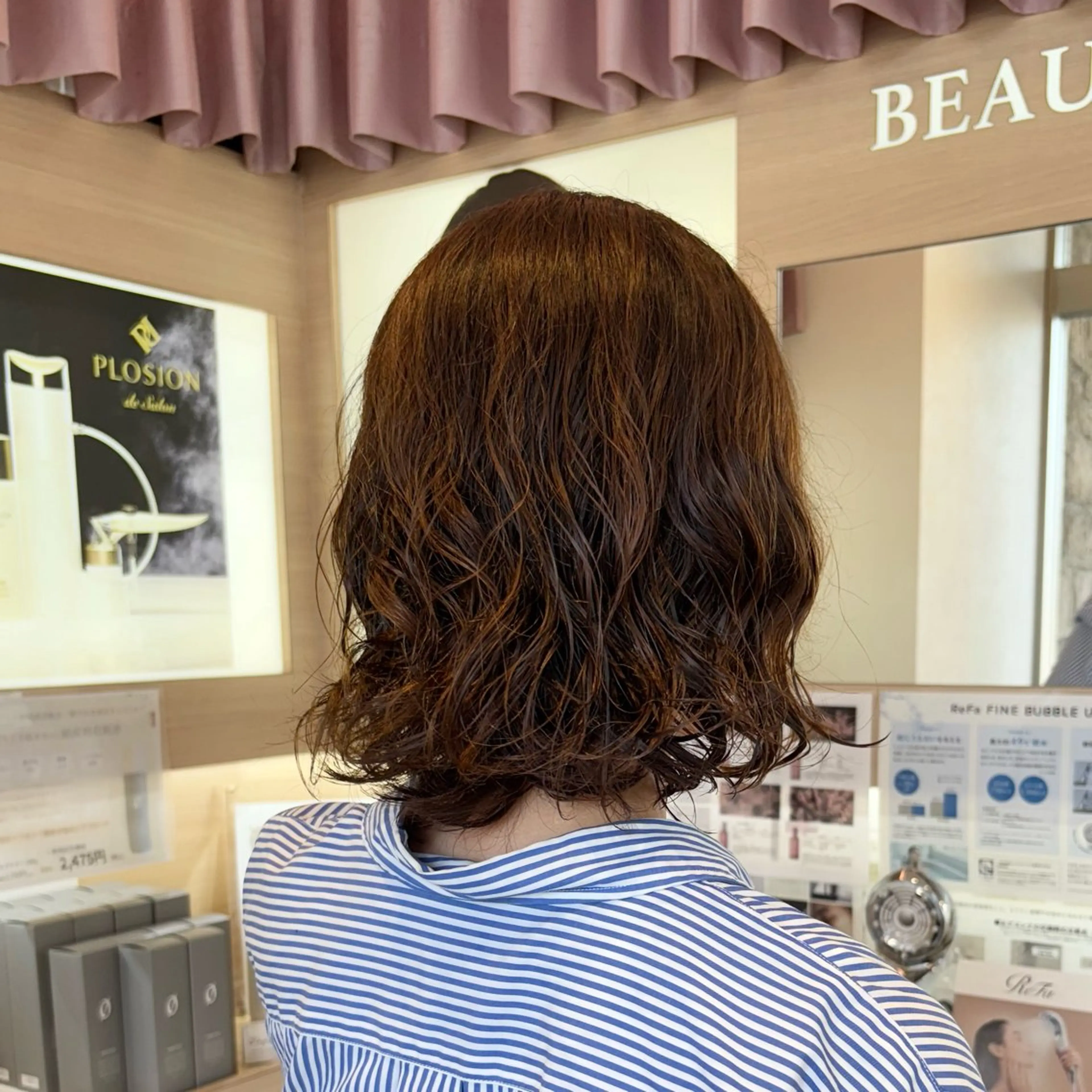 ミディアム パーマ TRUTH北小金所属・市川 佳歩のヘアスタイル