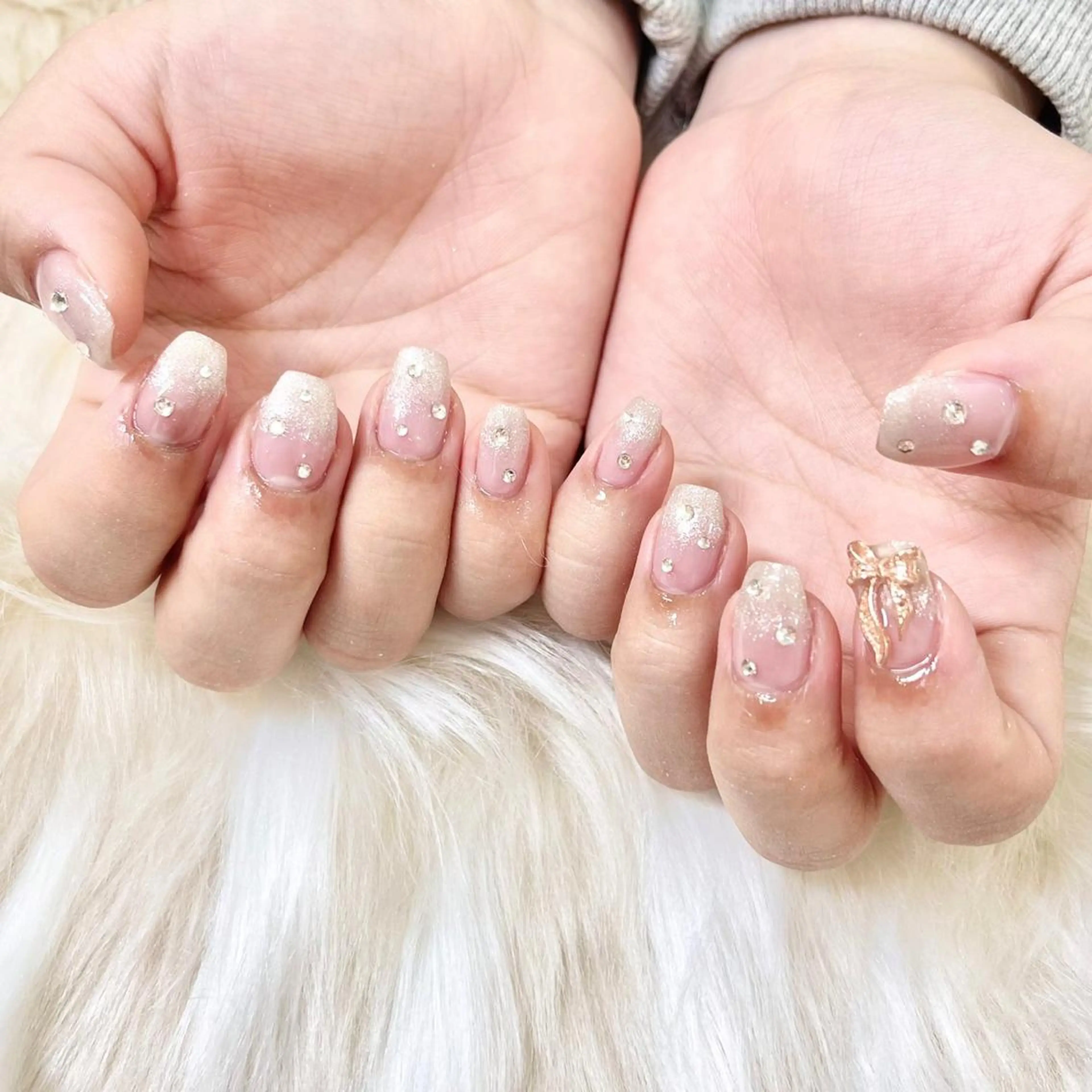 ネイル PEEKABOO京橋 EYE&NAILのマツエク・マツパデザイン