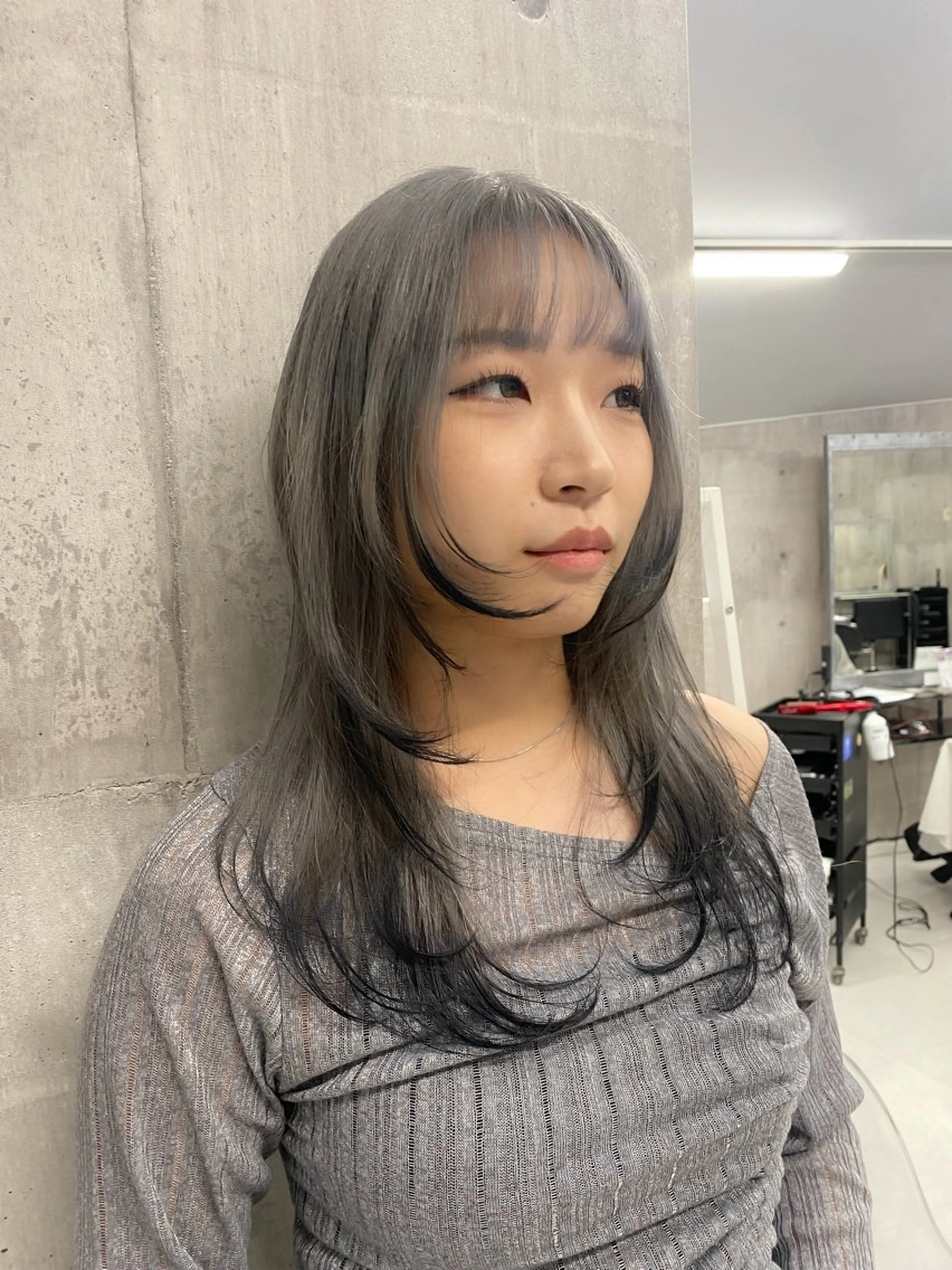 ロング カラー ヘアアレンジ メンズ ヘアカラー のん🎀ハイトーン/ レイヤーカット🐳のヘアスタイル