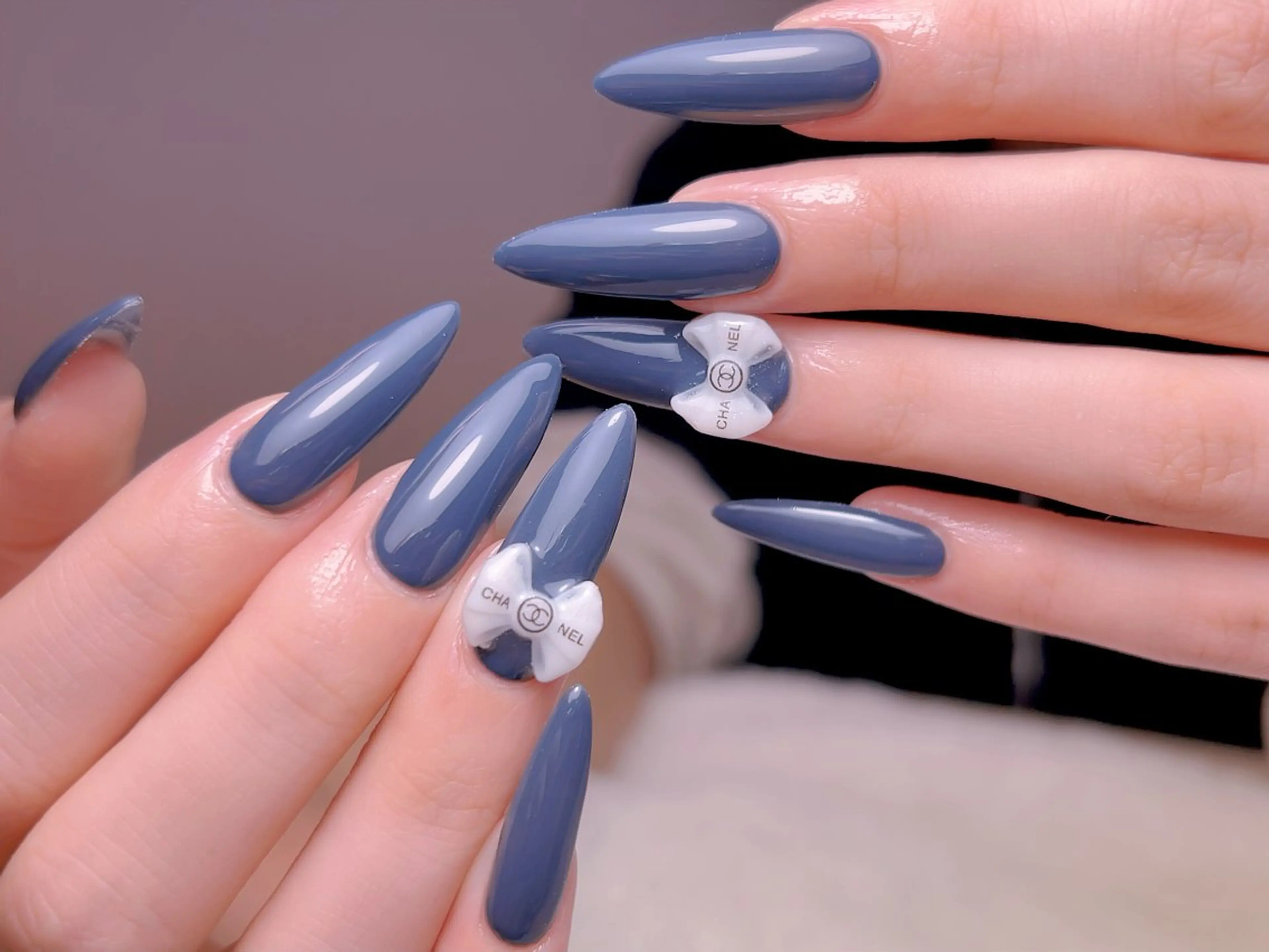 ネイル フレンチネイル ジェルネイル グラデーション 韓国ネイル マグネットネイル ハンドネイル 【長さ出し】 IRIS NAILのネイルデザイン