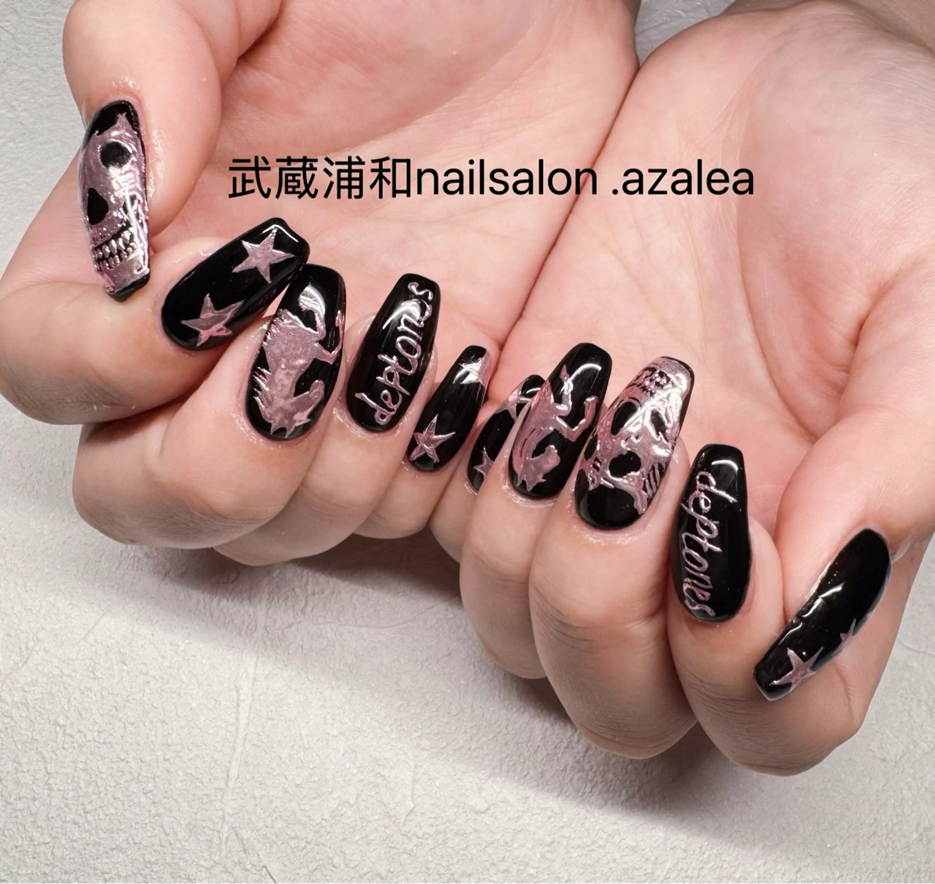 ネイル ハンドネイル R inのネイルデザイン