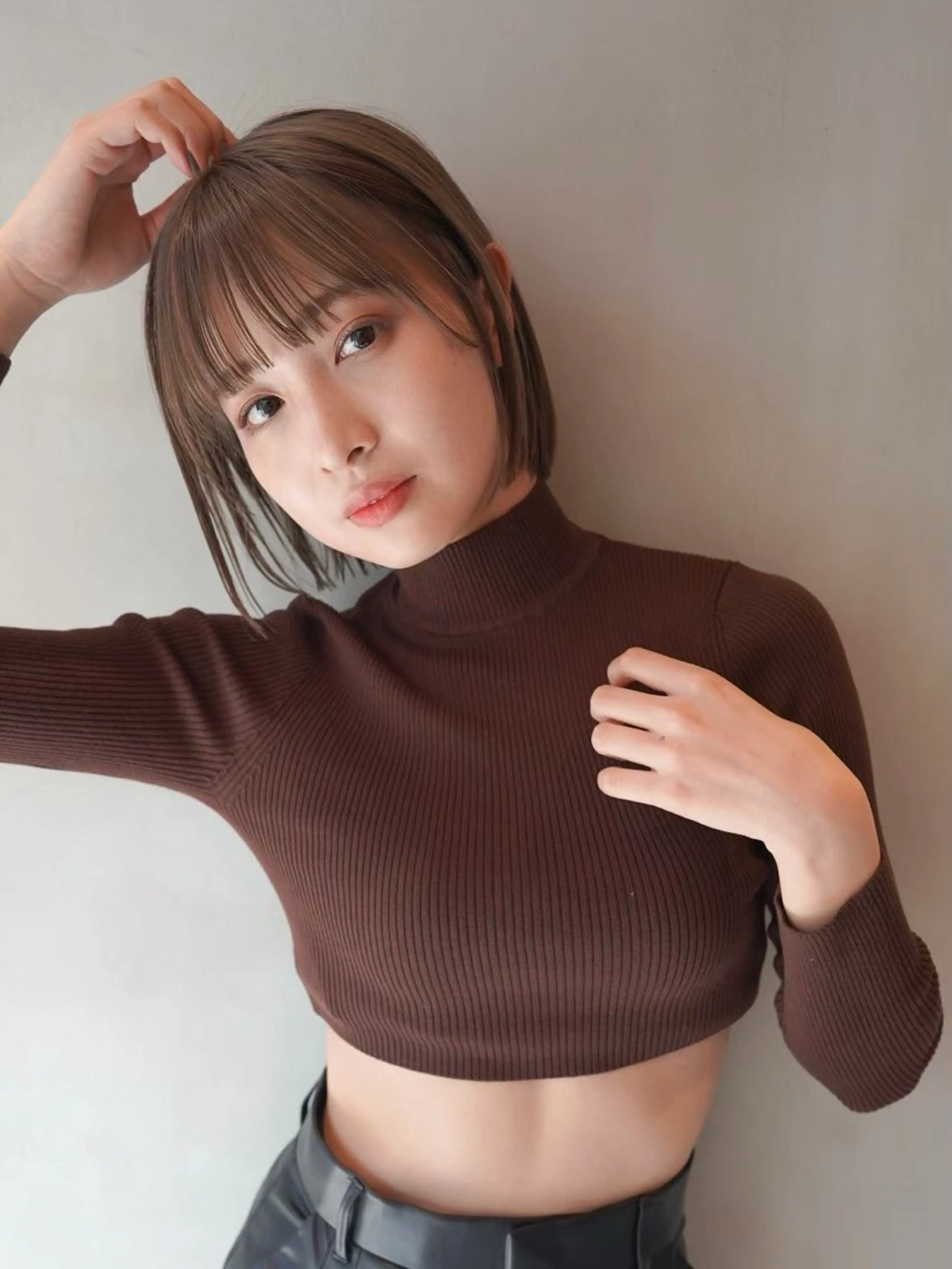 ショート カラー ボブ カット effect横浜所属・切りっぱなしボブ/ 艶カラー/綾莉のヘアスタイル