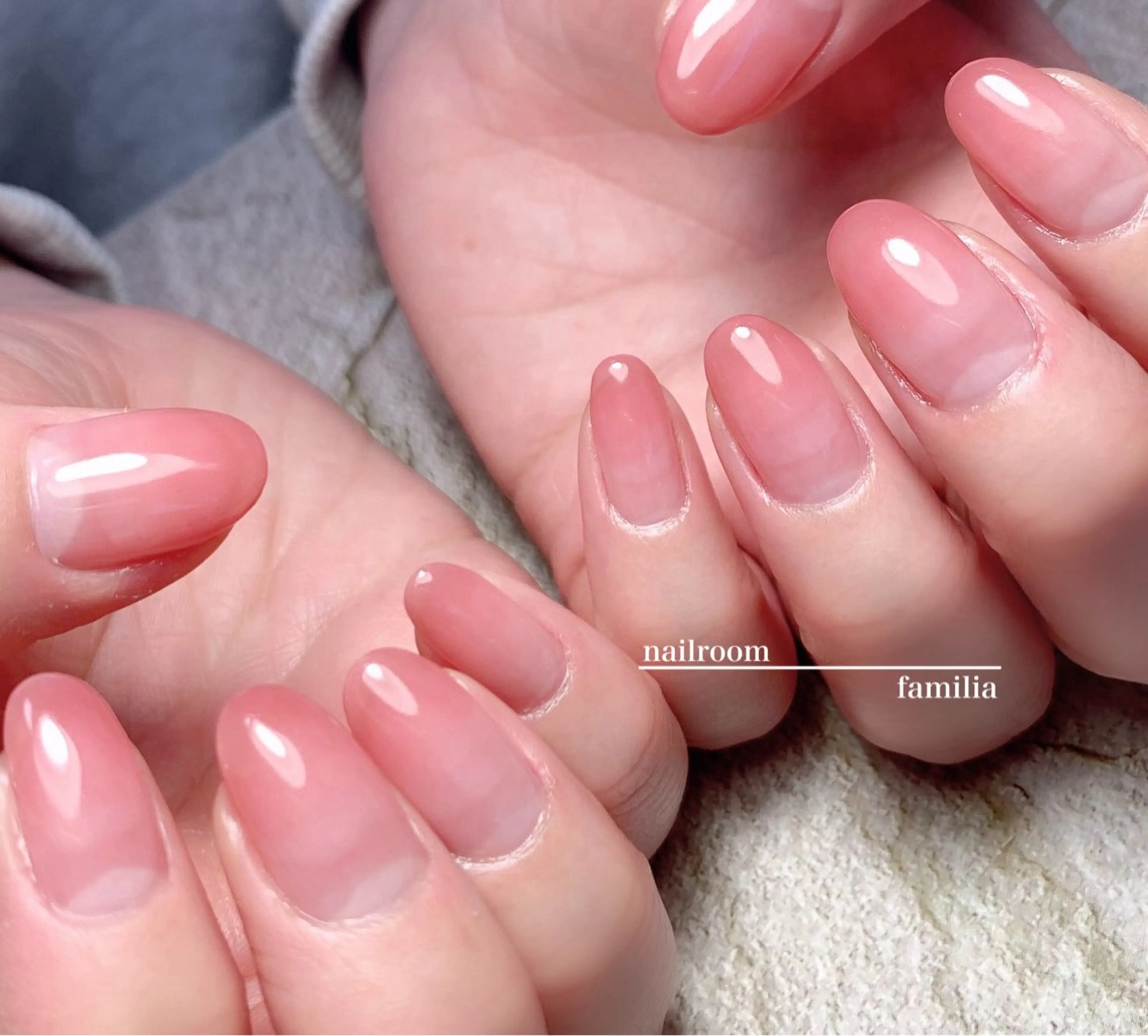 ネイル ハンドネイル -nailroom- familiaのネイルデザイン