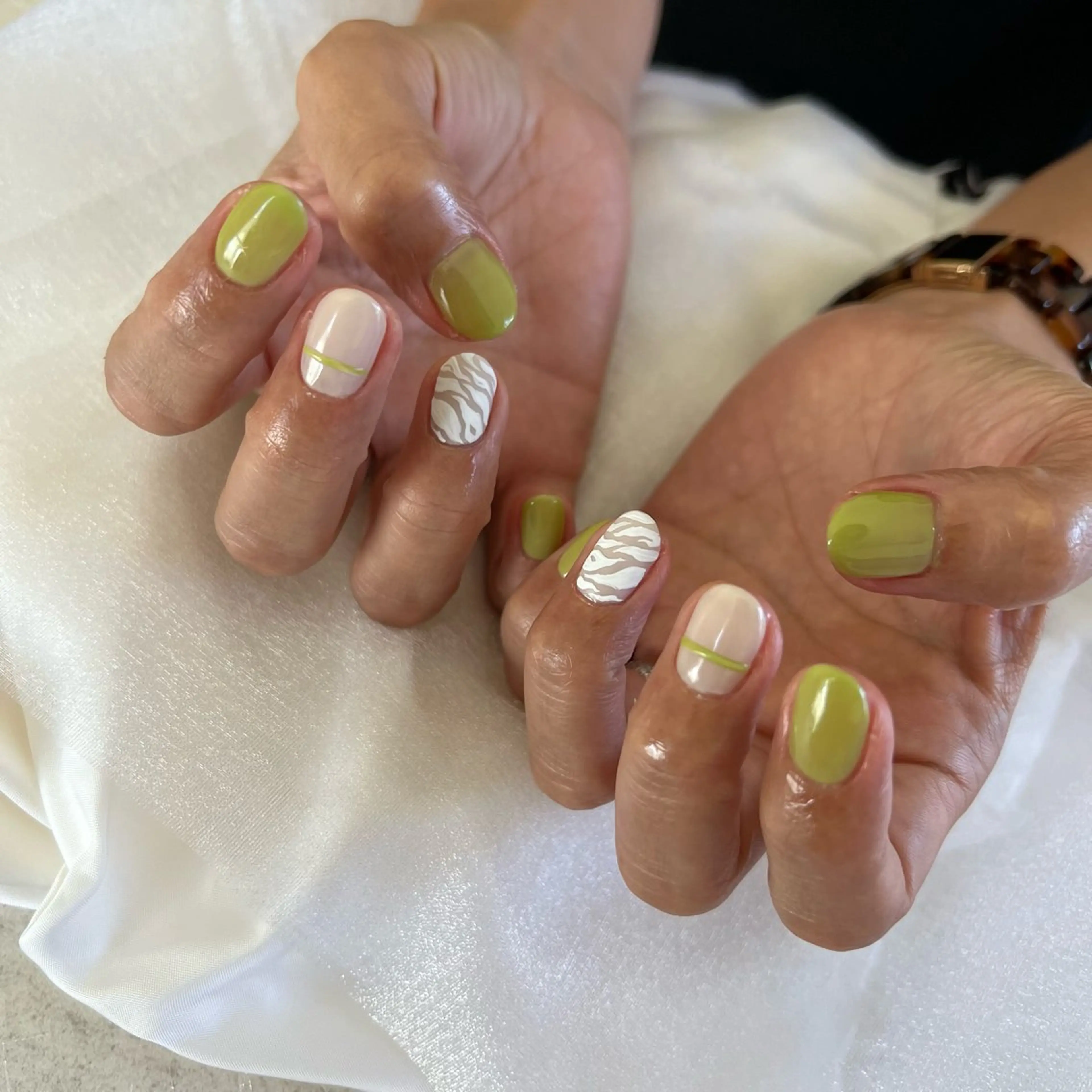 ネイル private nailsalon Reethi Rah所属・リーティラ HIROKAのネイルデザイン