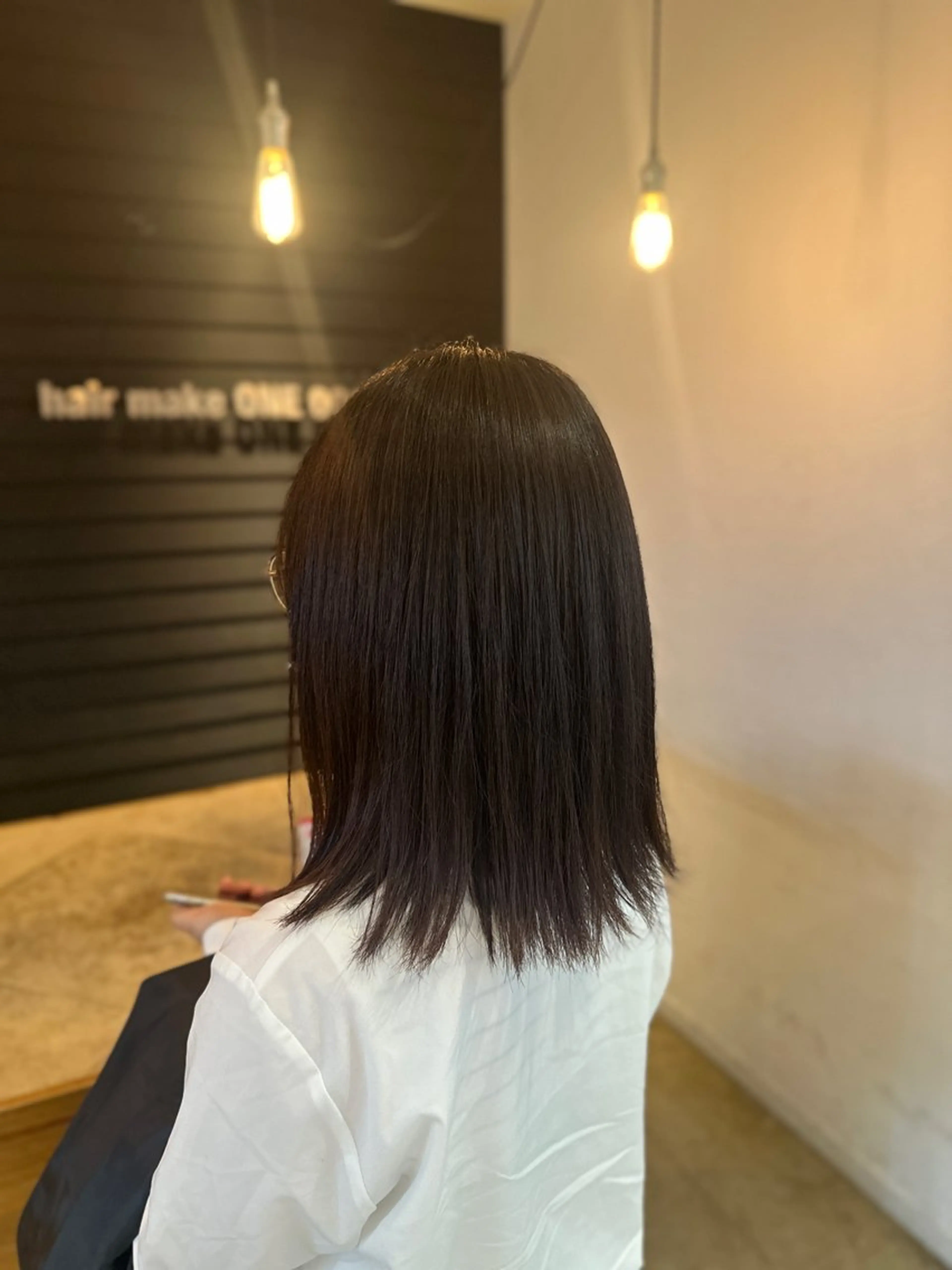 ミディアム 縮毛矯正 辻 愛麗のヘアスタイル