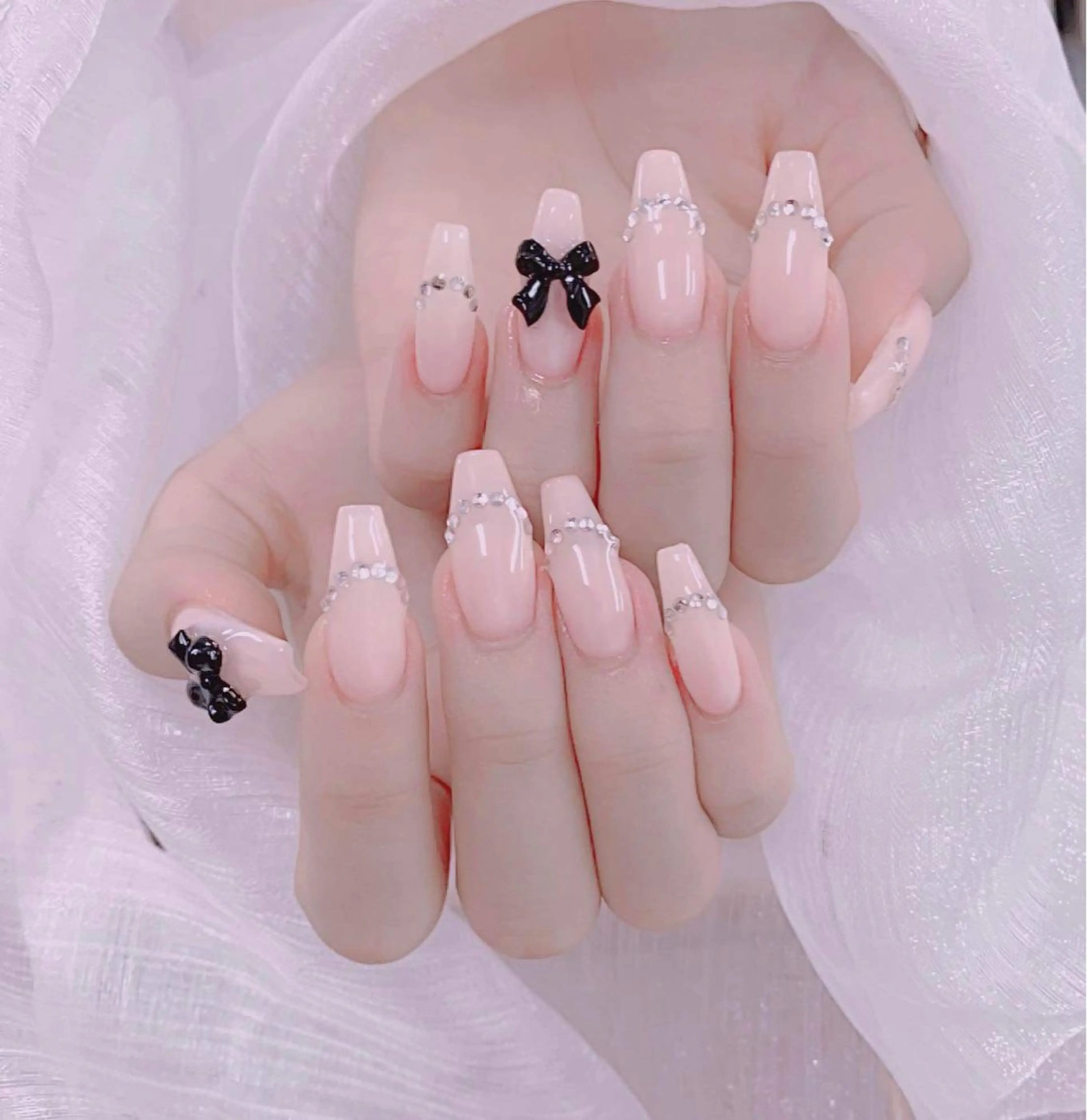 ロング カラー Anh 歌舞伎町のネイルデザイン