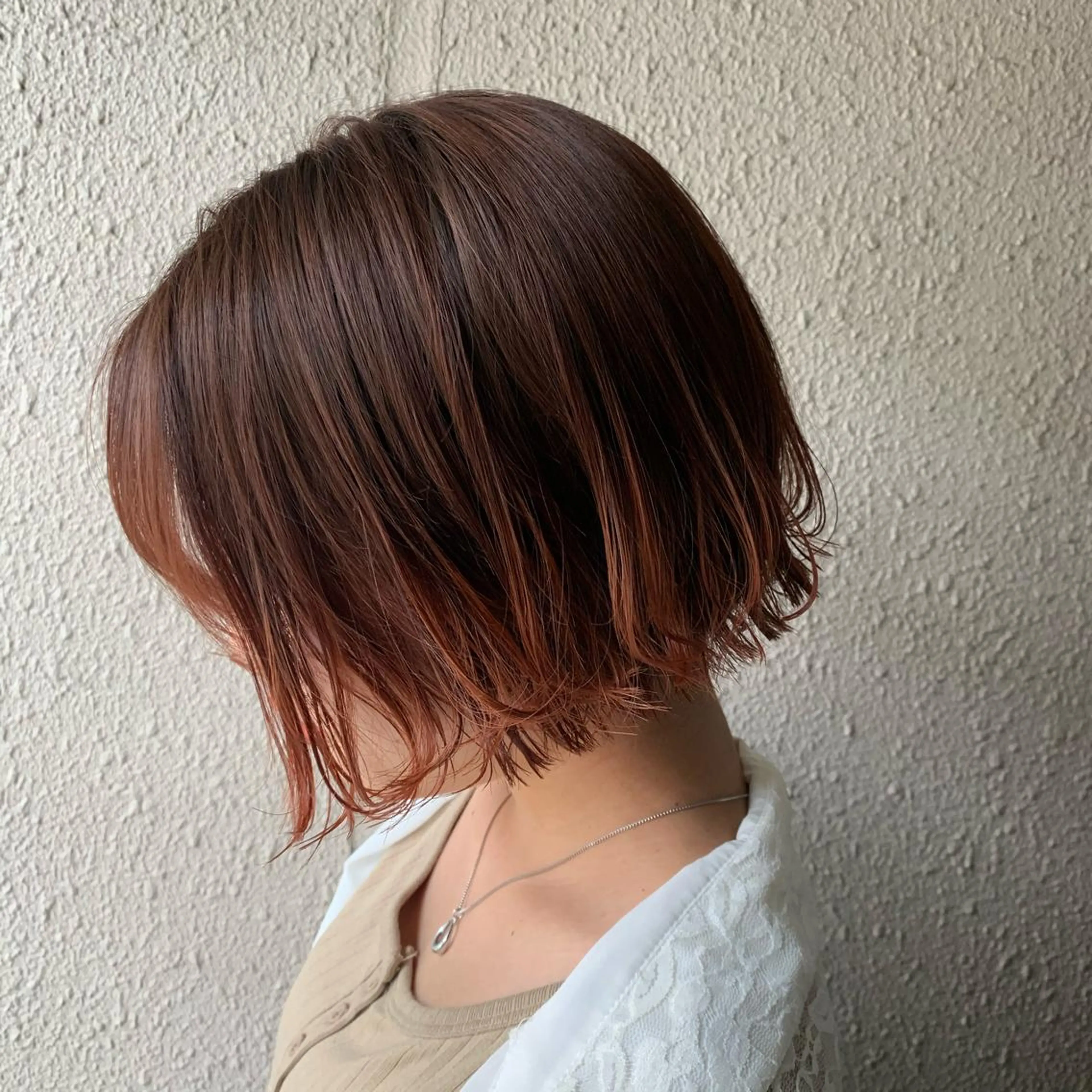 ショート カラー オレンジ カット ヘアカラー chouette/ 根本優希のヘアスタイル