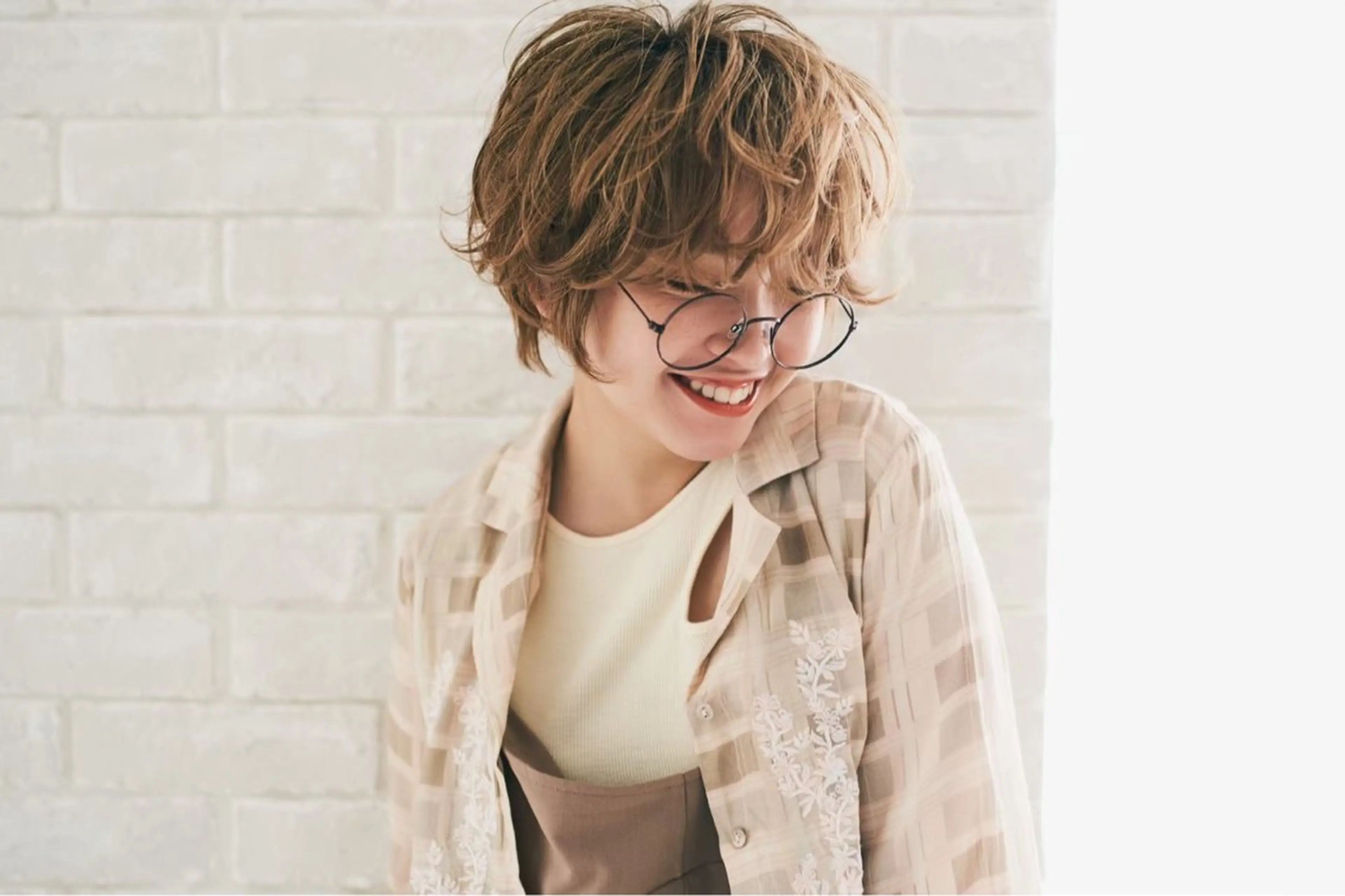 ショート カラー パーマ たけだゆめ ダブルカラーのヘアスタイル