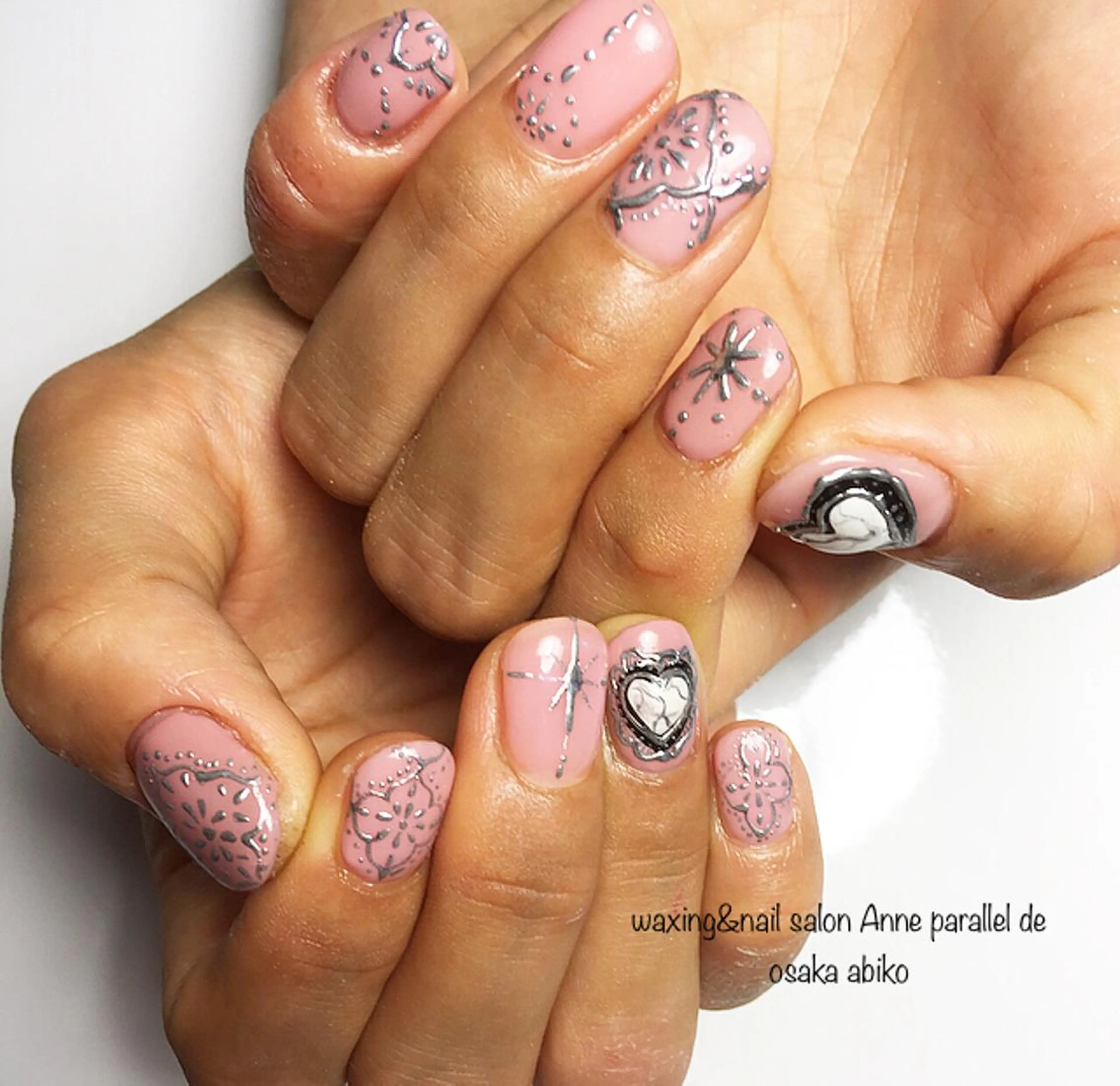 ネイル 中村 翠のネイルデザイン