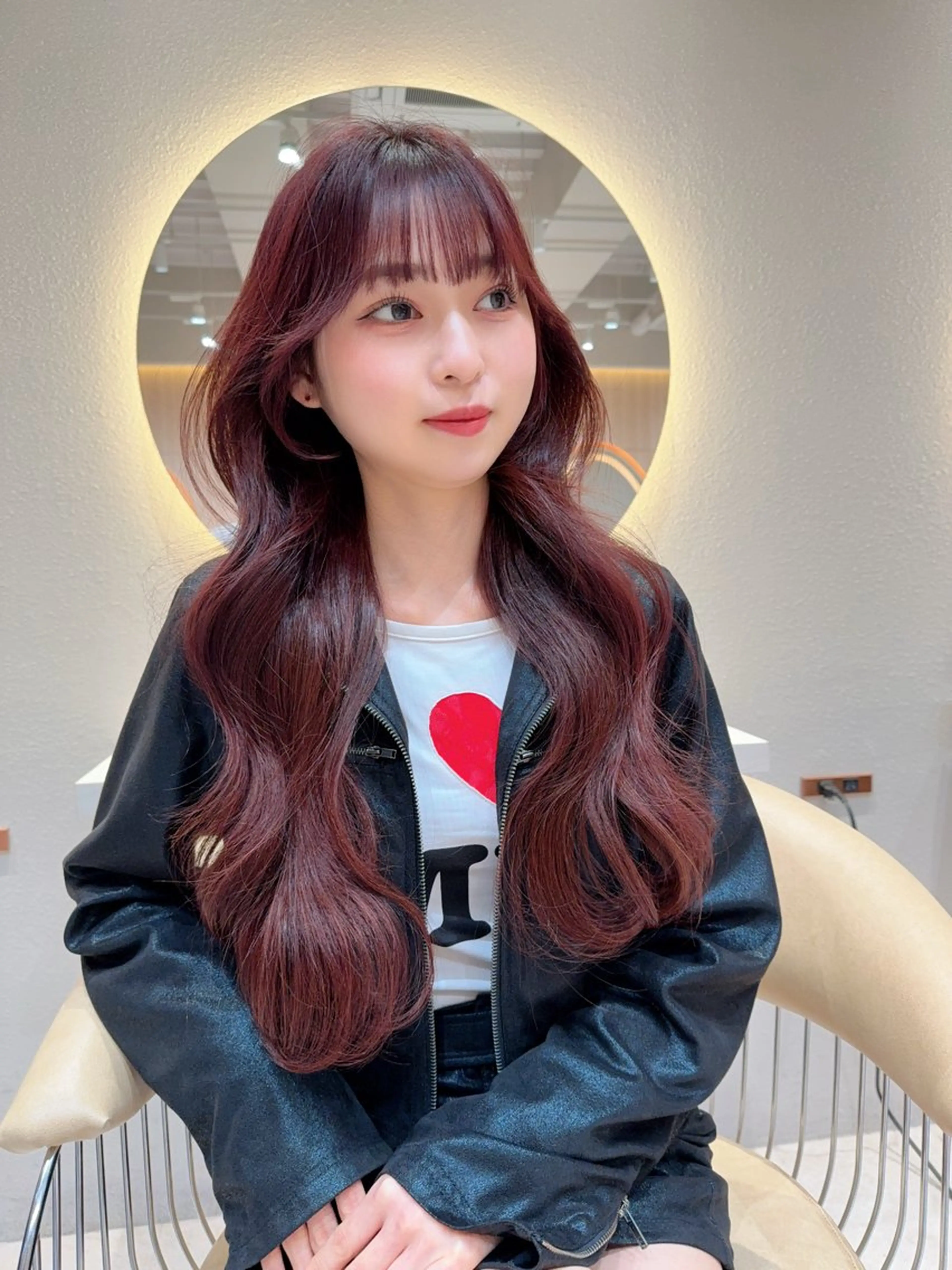 セミロング カット ヘアカラー トリートメント レイヤー❣️縮毛矯正 川村利幸のヘアスタイル