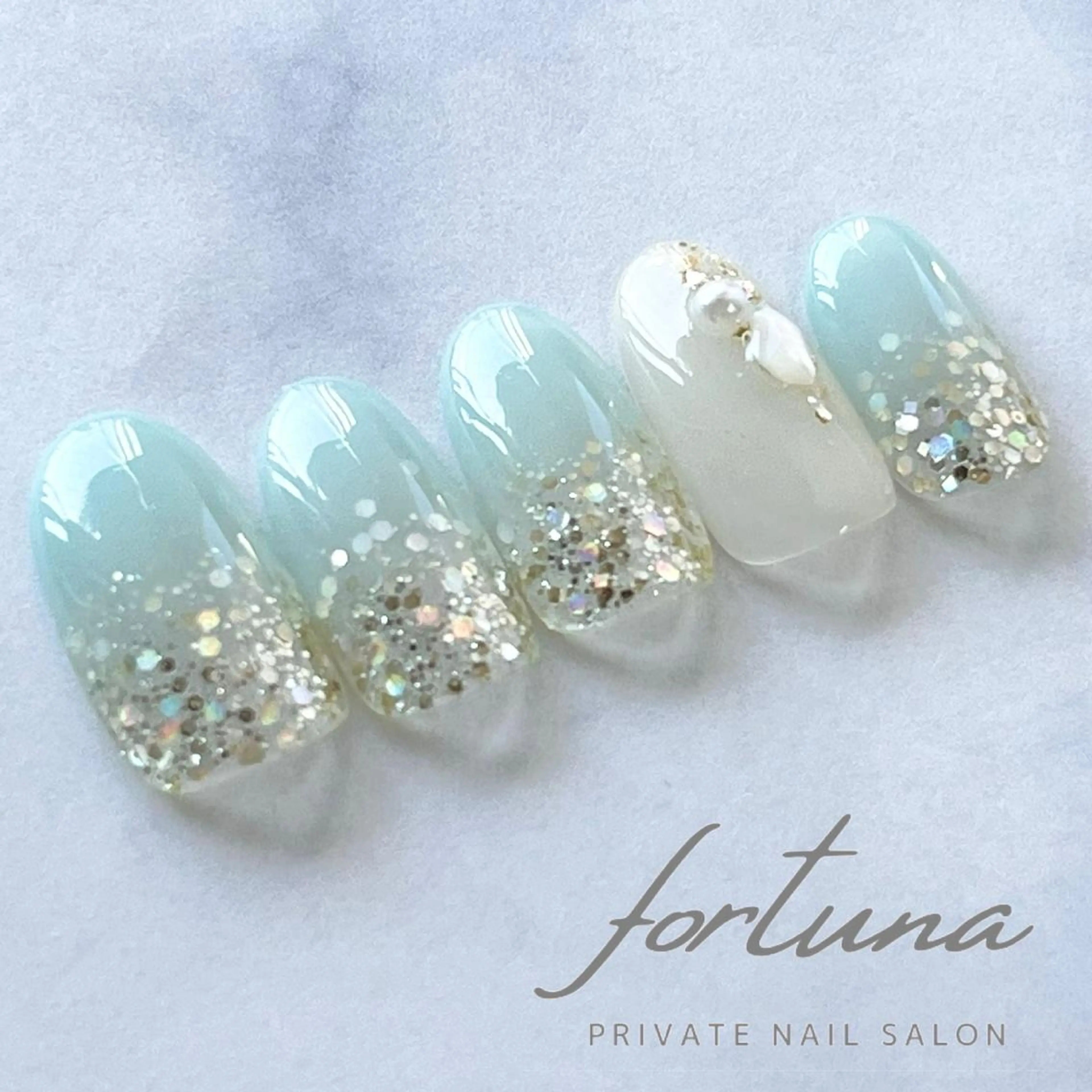 ネイル ジェルネイル グラデーション パラジェル シンプルネイル ハンドネイル fortuna 武藤裕美のネイルデザイン