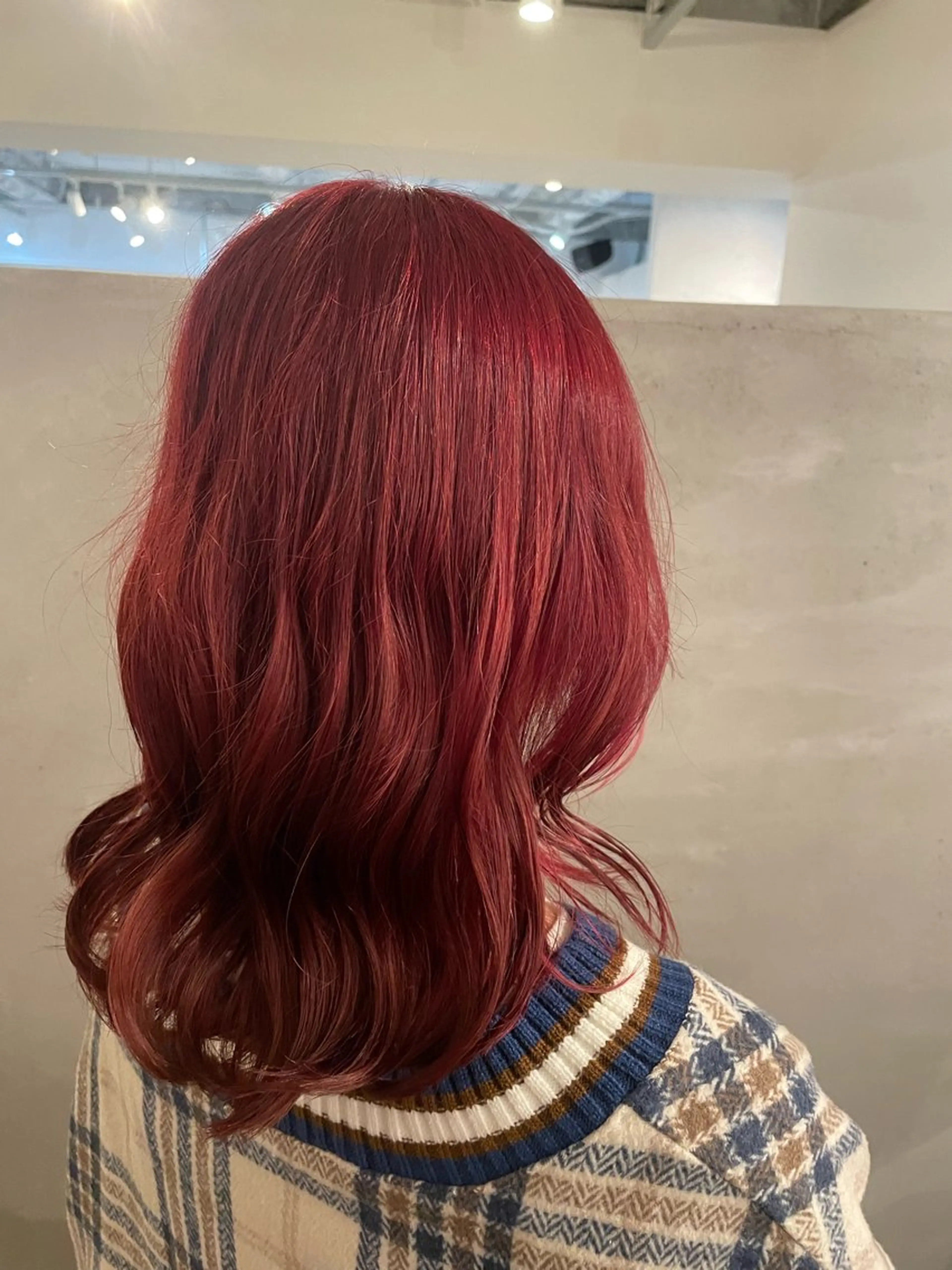 カラー ブリーチ レッドカラー 宮原 愛果のヘアスタイル