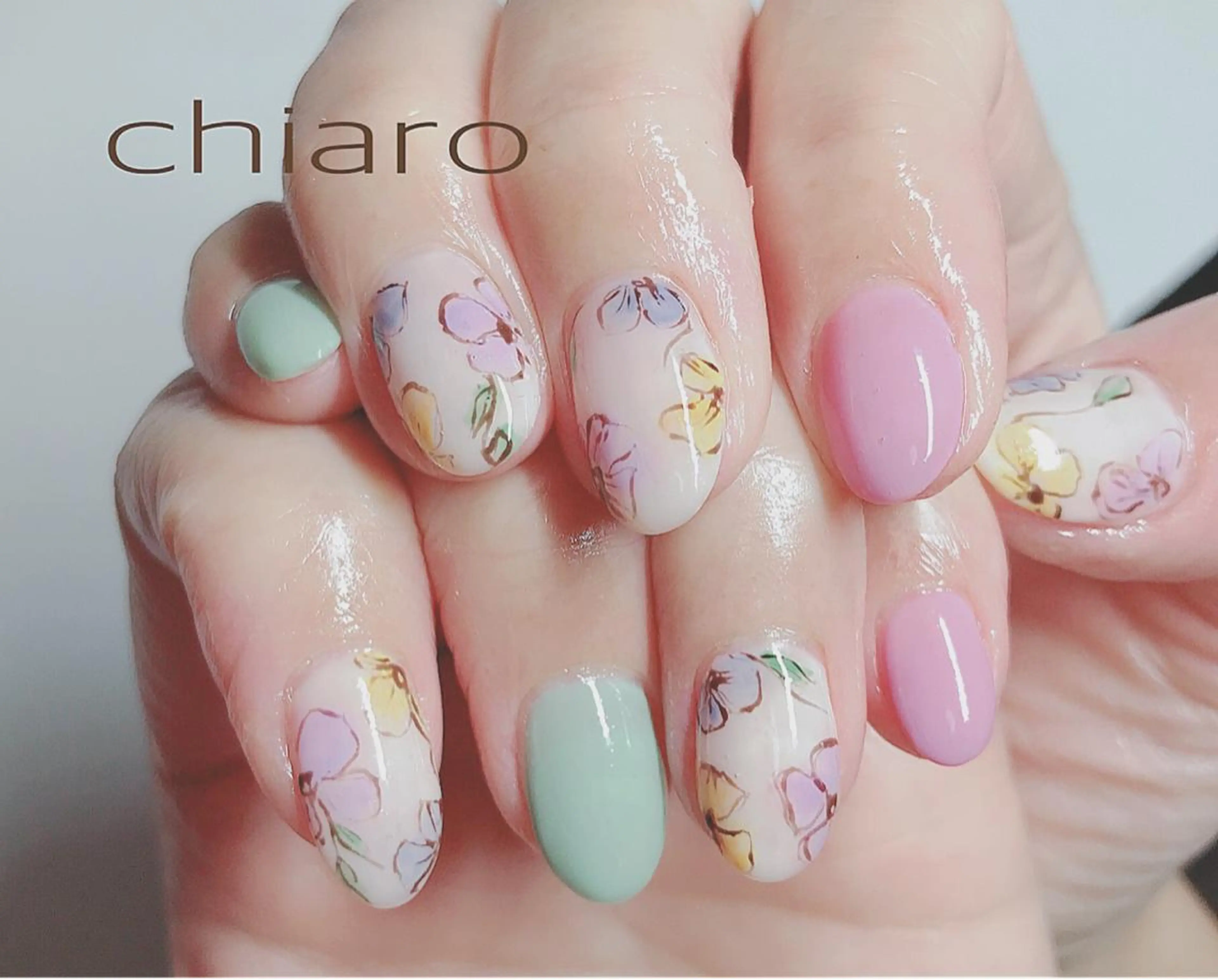 ネイル 神崎 千秋のネイルデザイン