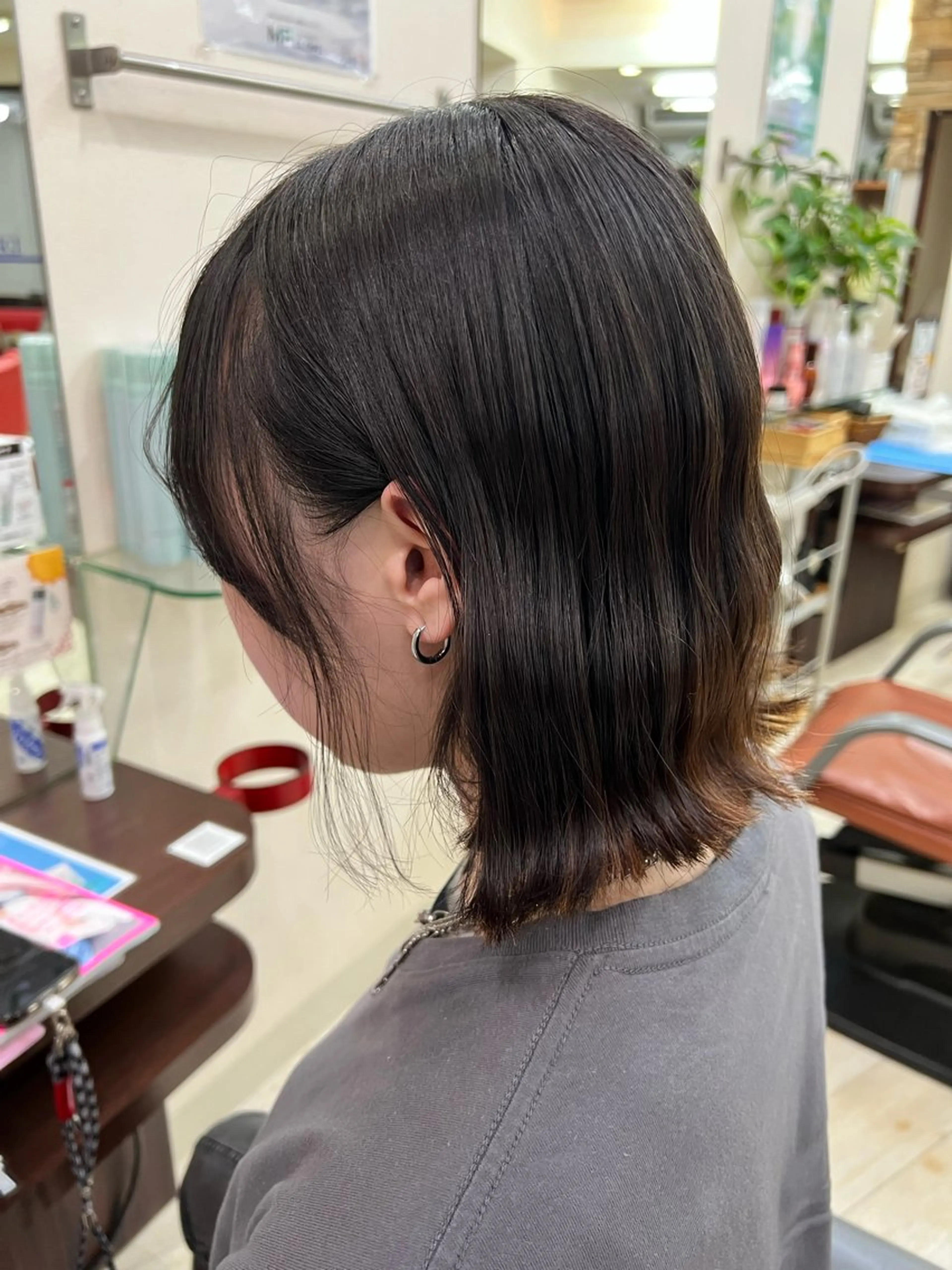 ショート ワンレンボブ ボブ 顔周りカット 似合わせカット 小谷 美來のヘアスタイル